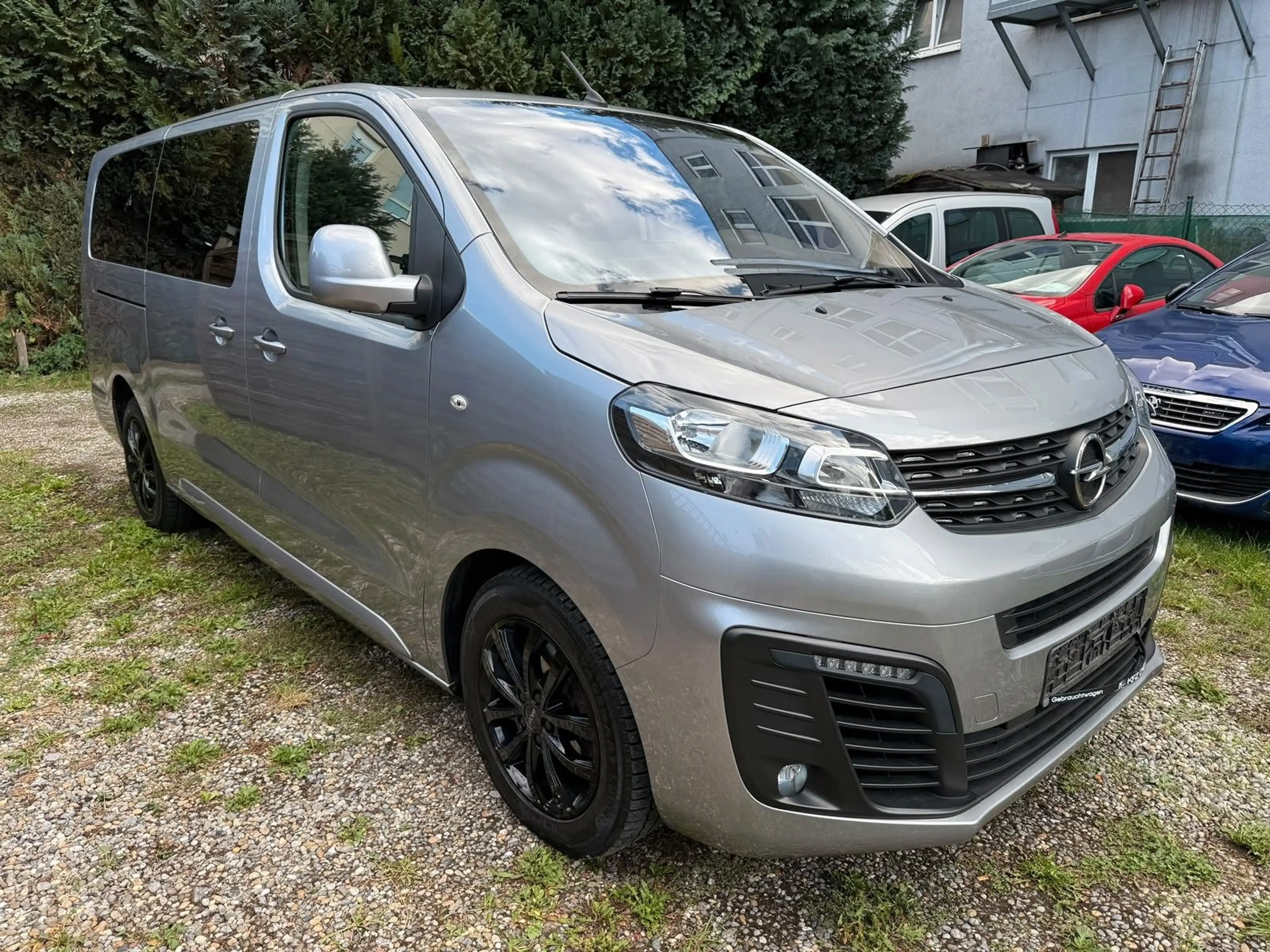 Opel Zafira Life 2.0 150 PS Selection L *9-SITZER*1HD — photo 3