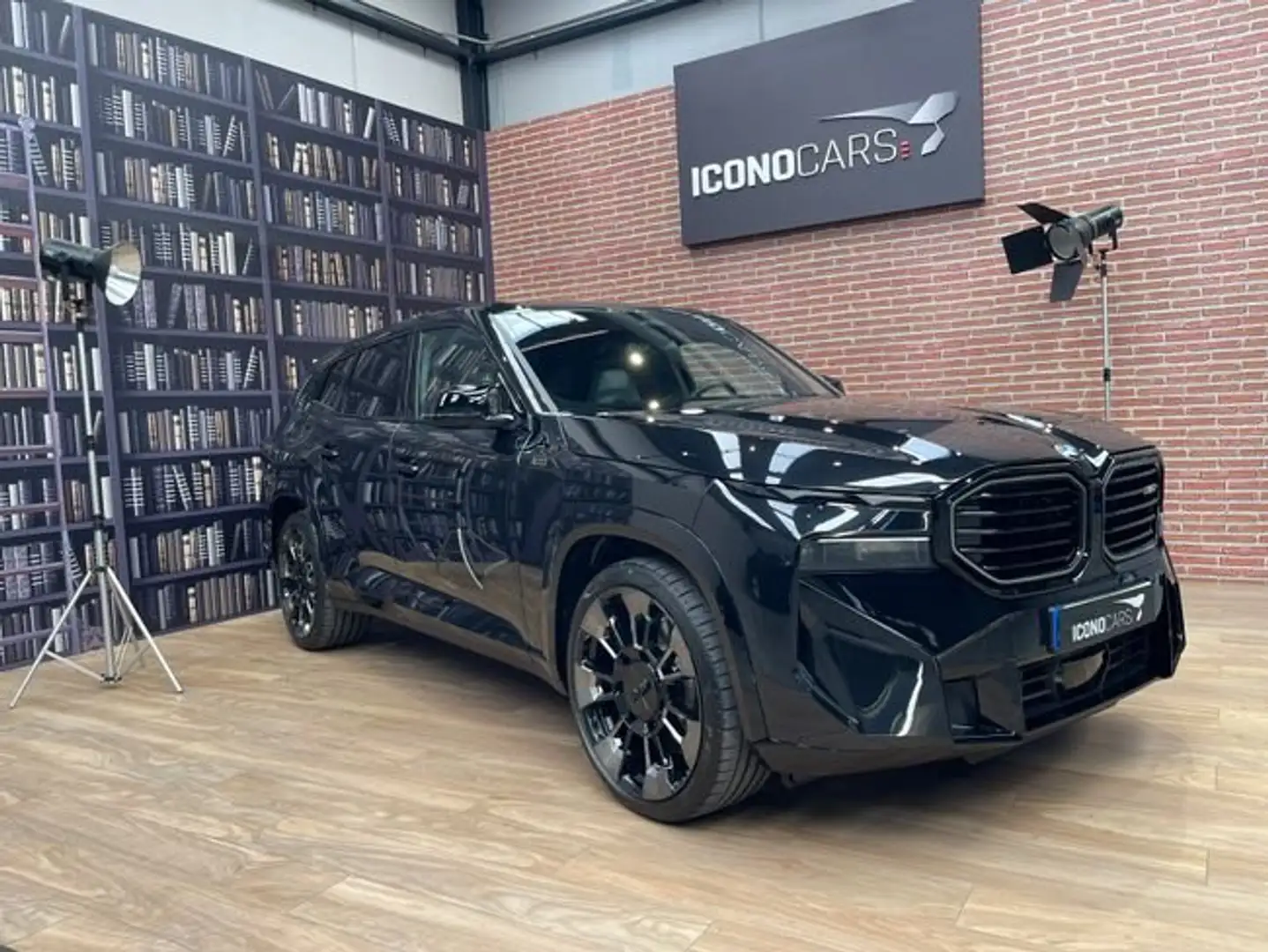 BMW XM Todoterreno Manual de 5 Puertas Noir - 2