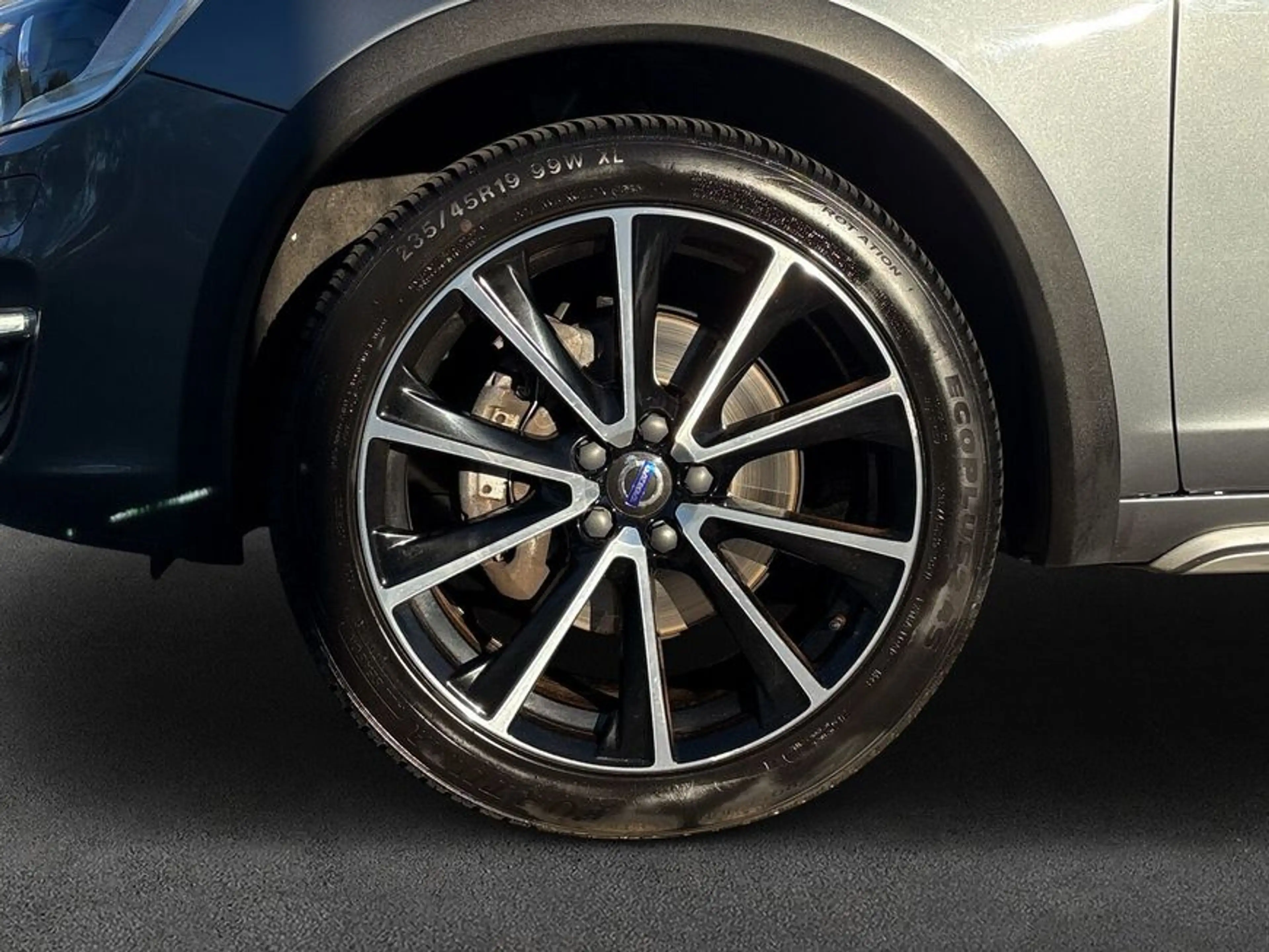Volvo S60 Cross Country S60 Cross Country D4 Geartronic — photo 7