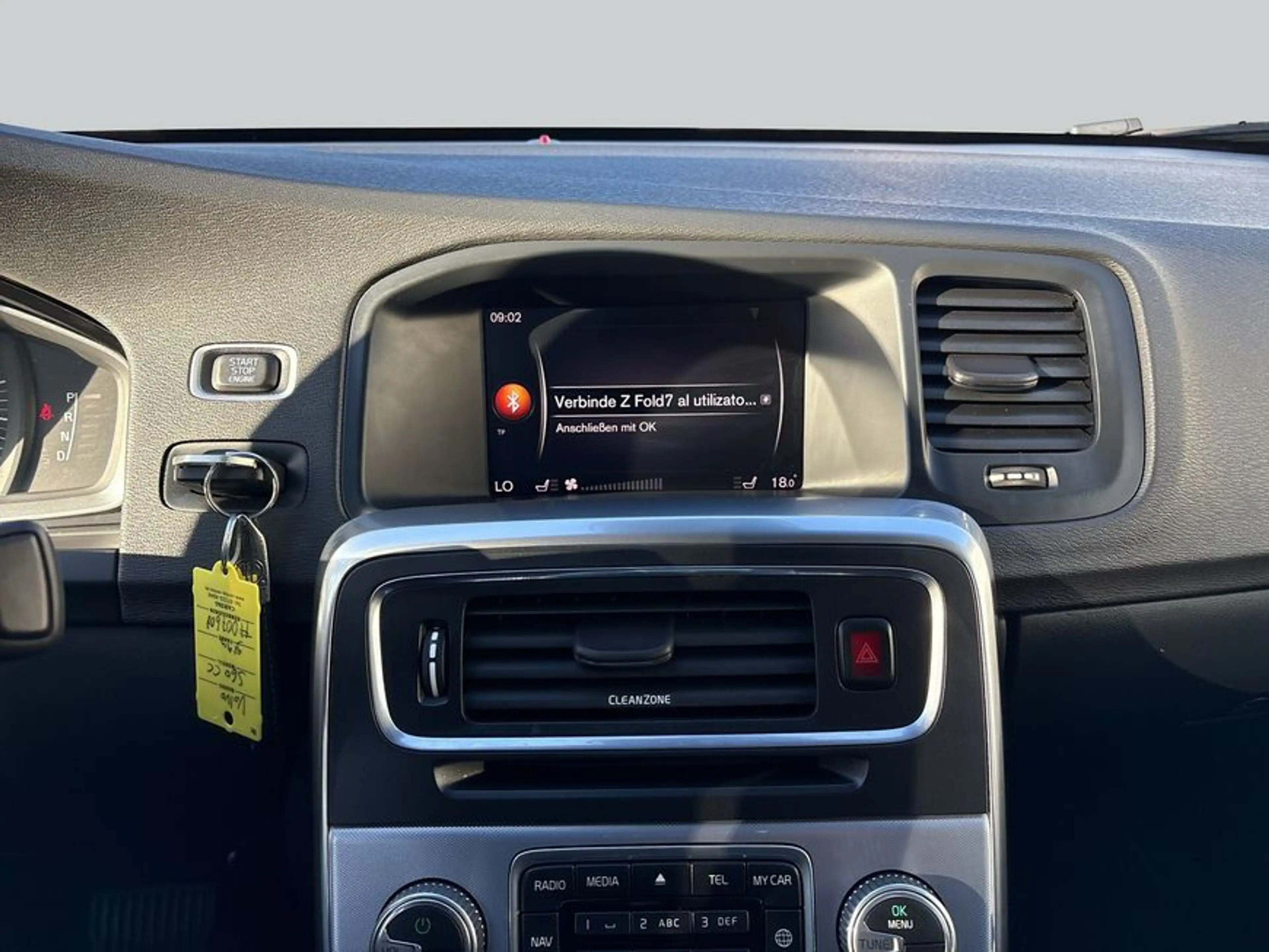 Volvo S60 Cross Country S60 Cross Country D4 Geartronic — photo 18