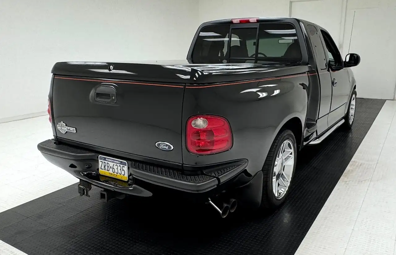 Ford F 150 Harley Davidson Edition Extended Cab 4x2 FlareSide Short Bed Pickup, foto 5