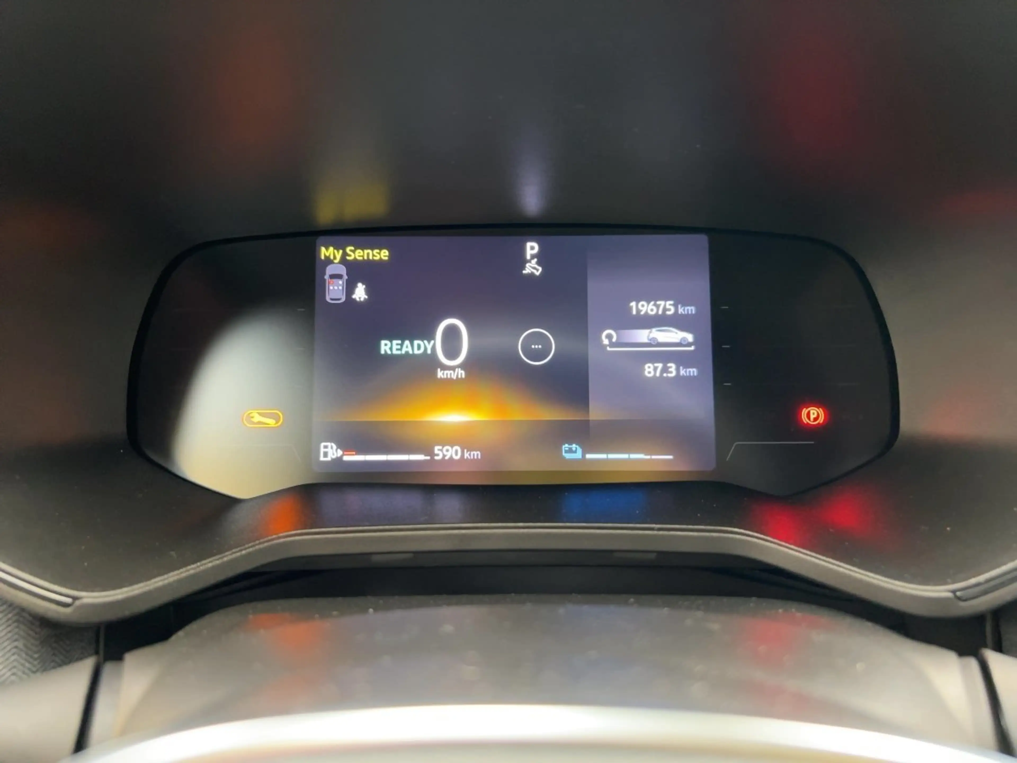 Renault Clio TECHNO E-Tech FULL HYBRID 145 CARPLAY — photo 13