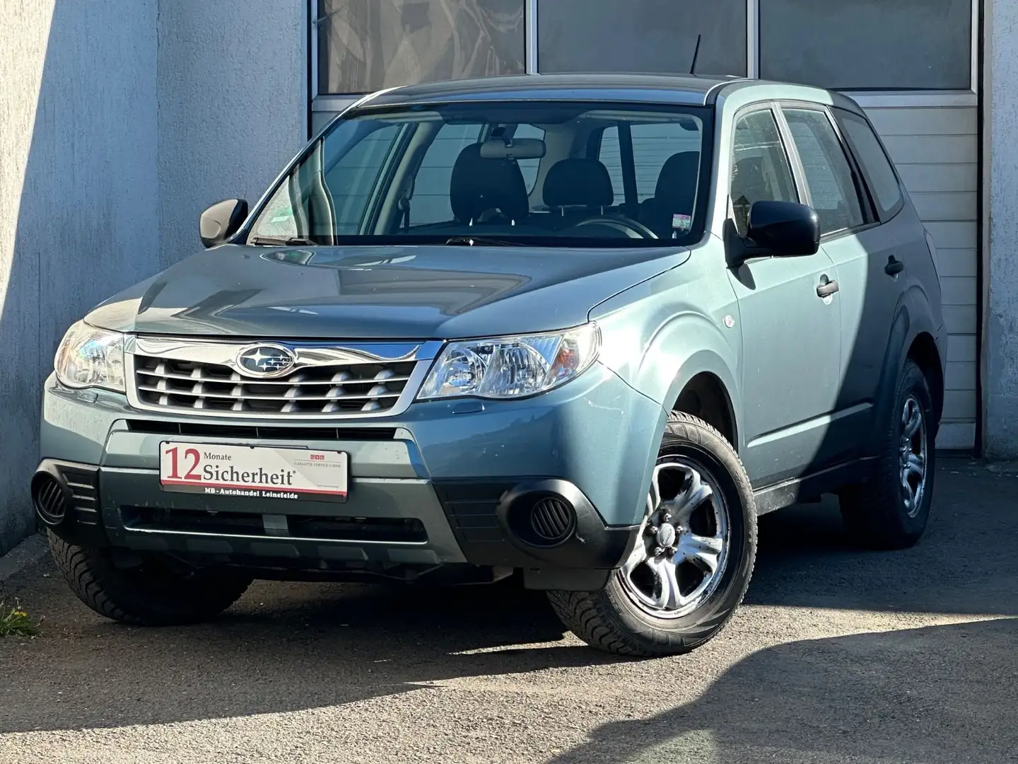 Subaru Forester 2.0 4x4*KLIMA*AHK*ZV*ALLWETTER*TÜV NEU Zelená - 1