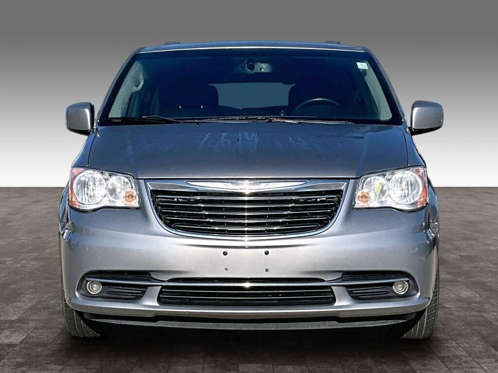 2015 Chrysler Town & Country TOURING — снимка 1