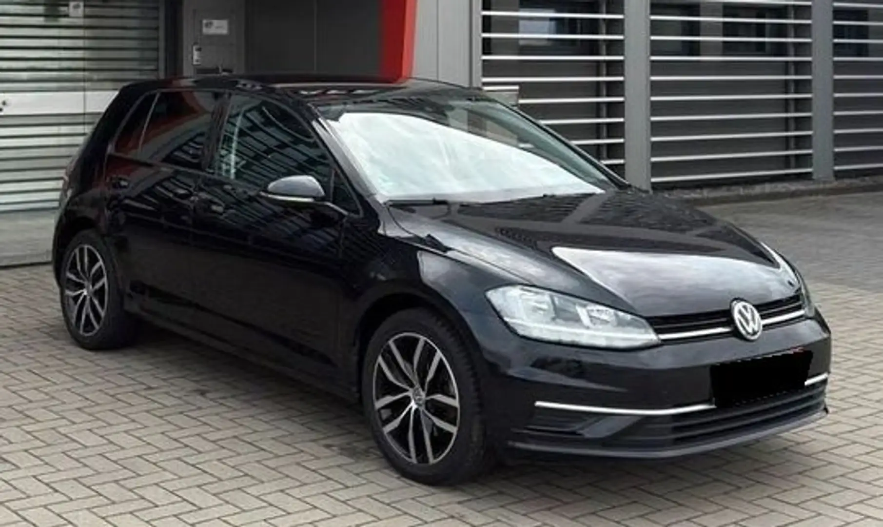 Volkswagen Golf 5p 2.0 tdi Sport 150cv dsg Nero - 1