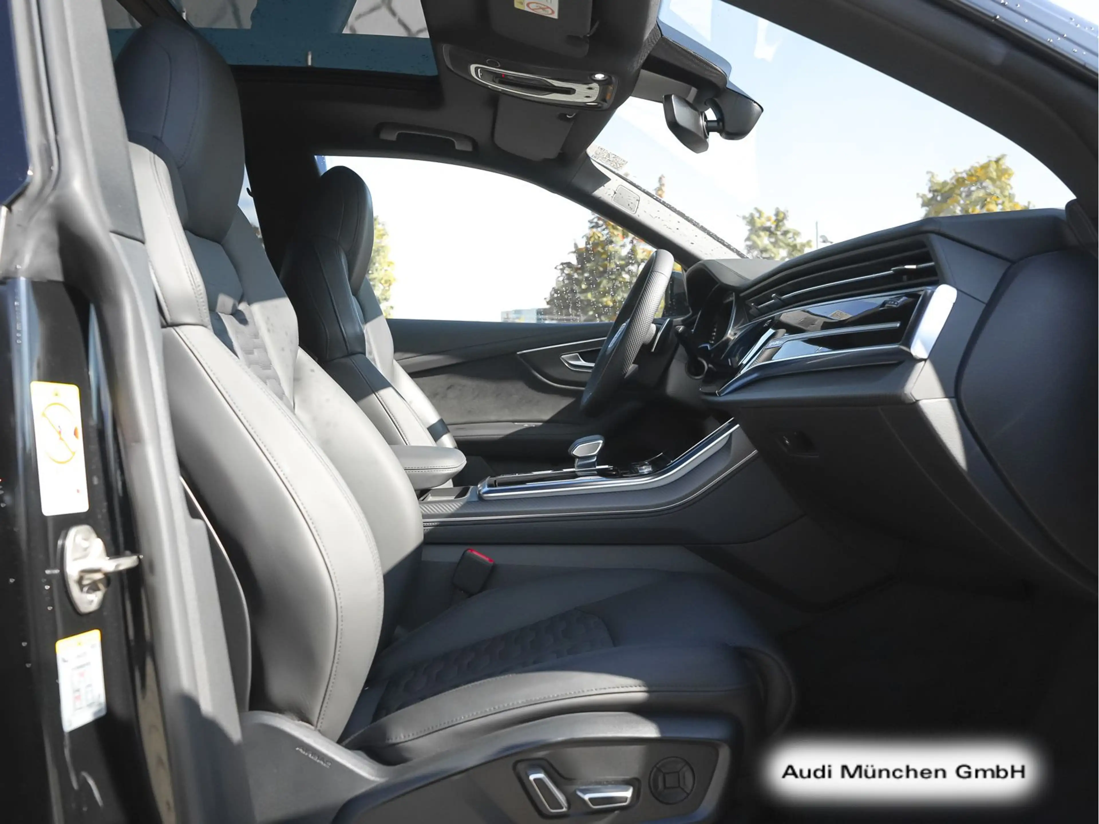 Audi RS Q8 tiptr. RS-AGA/Pano/LuftFed/StdHzg/ACC/AHK — photo 14