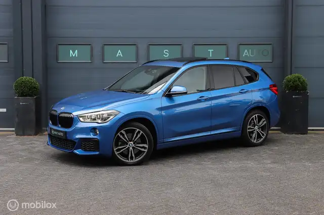 2015 BMW X1 in Blue for sale