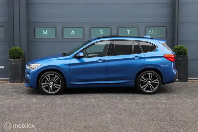 BMW X1 view 14