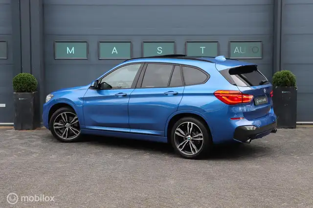 BMW X1 view 13