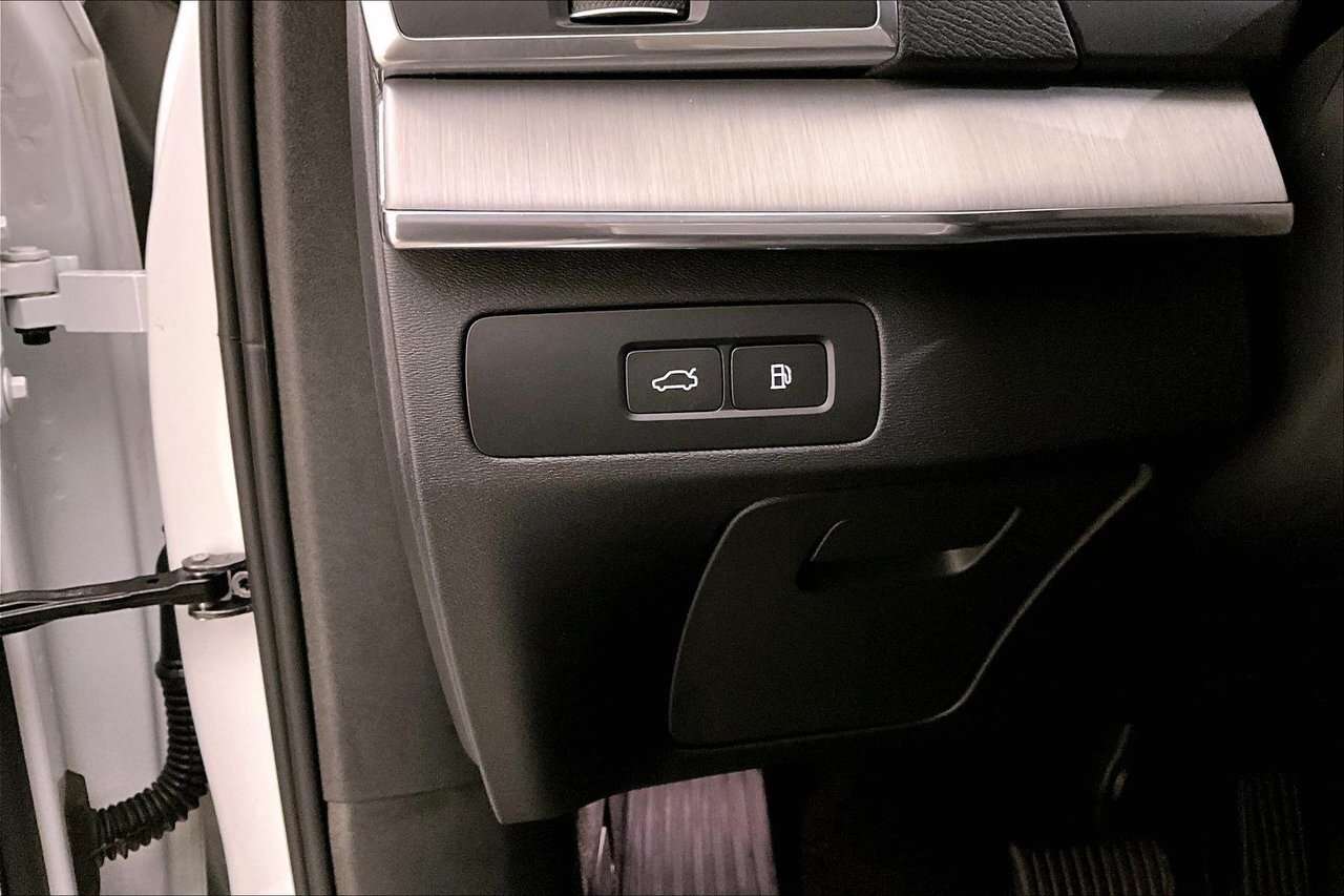 2024 Volvo XC90 CORE BRIGHT PHEV - CLIMATE - PANORAMIC SUNROOF / P thumb 26