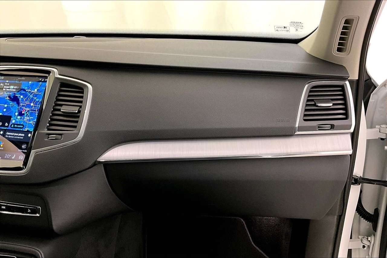 2024 Volvo XC90 CORE BRIGHT PHEV - CLIMATE - PANORAMIC SUNROOF / P thumb 16