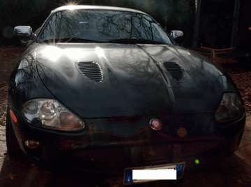 XKR Coupe 4.0