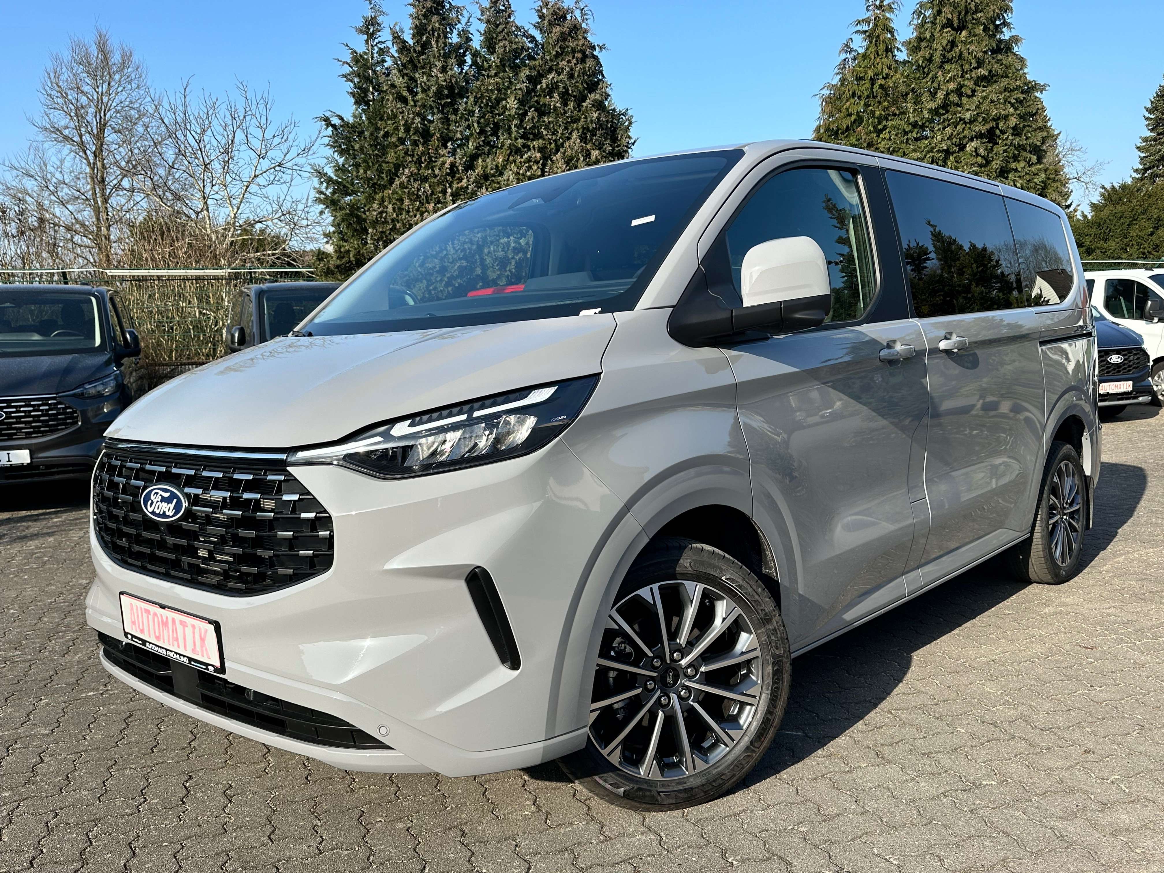 Second hand Ford Tourneo Custom 