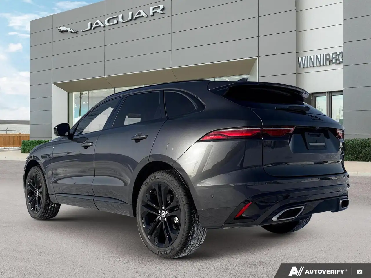 Jaguar F-Pace снимка Jaguar F-Pace