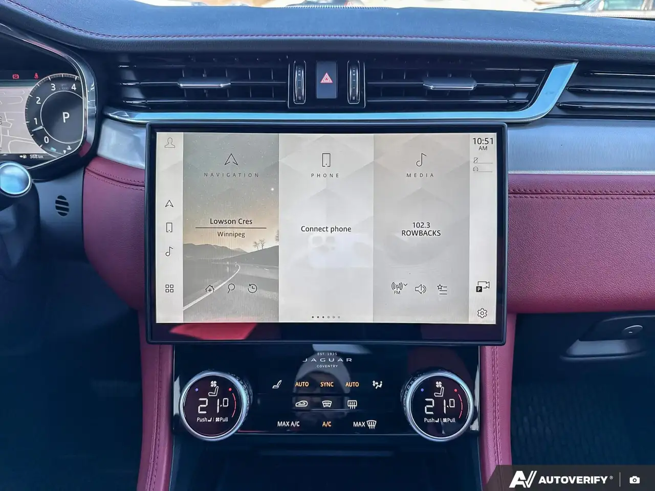 Jaguar F-Pace снимка Jaguar F-Pace