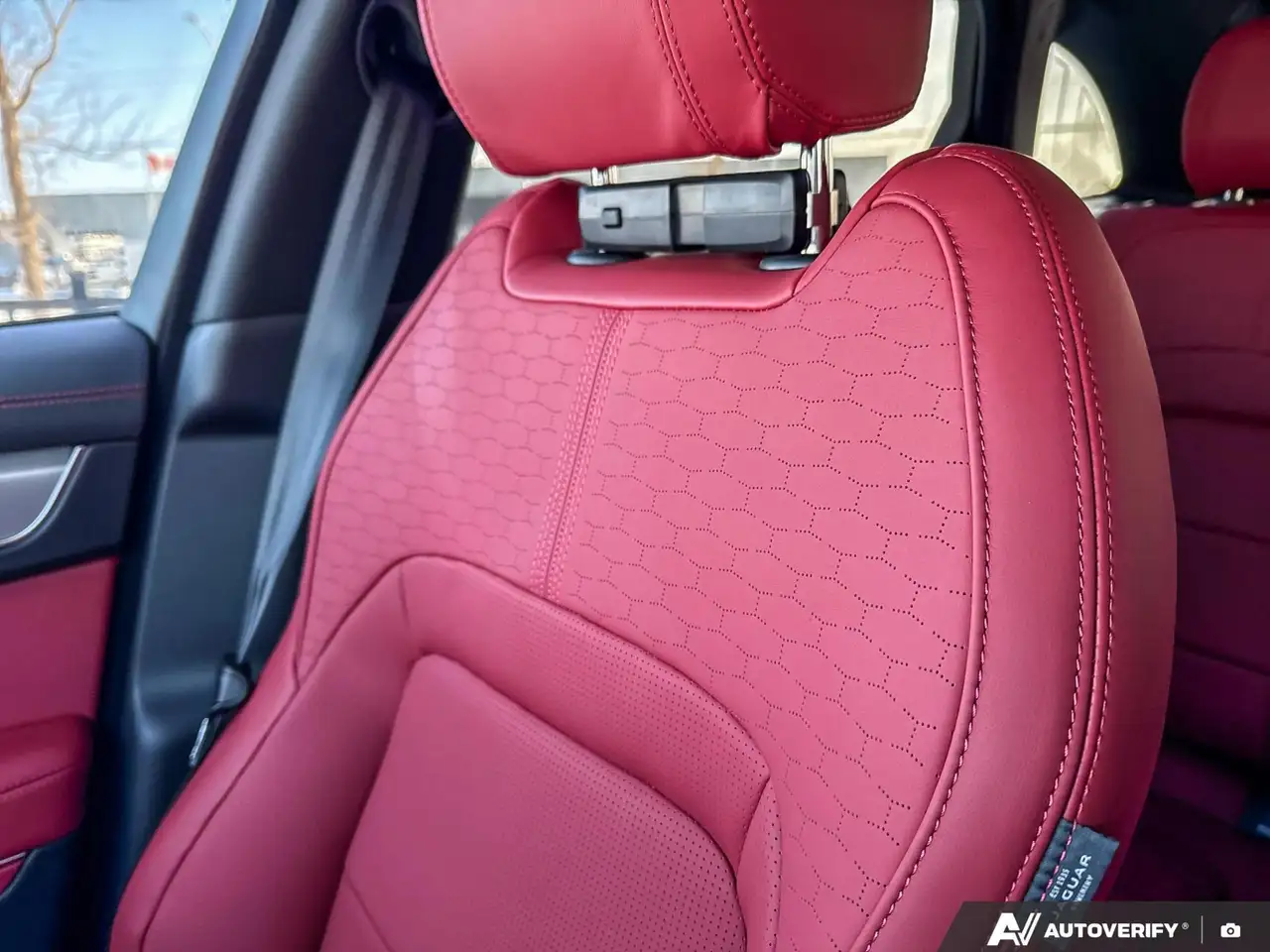 Jaguar F-Pace снимка Jaguar F-Pace