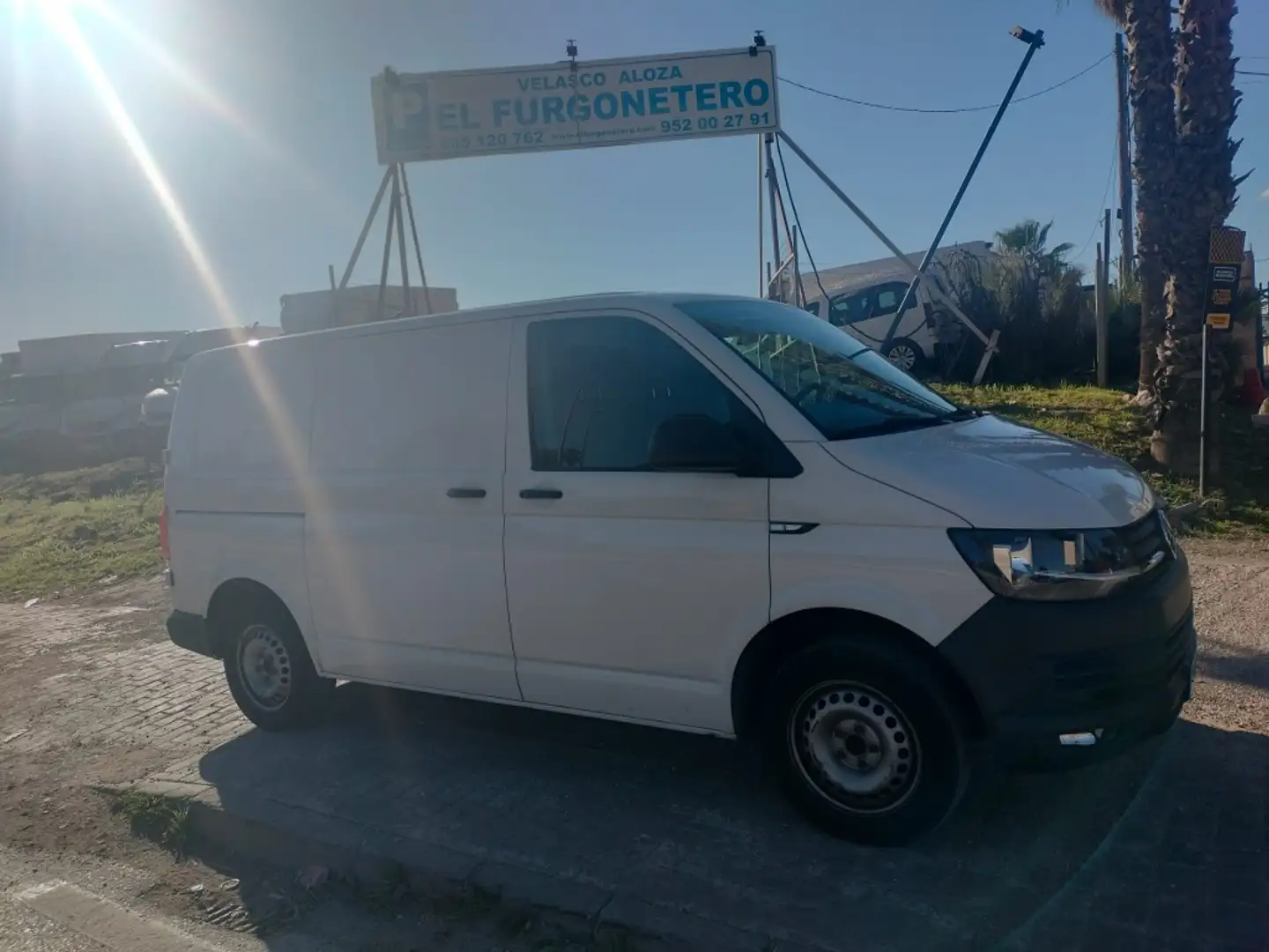 Volkswagen Transporter Furgón 2.0TDI BMT 75kW Blanco - 1
