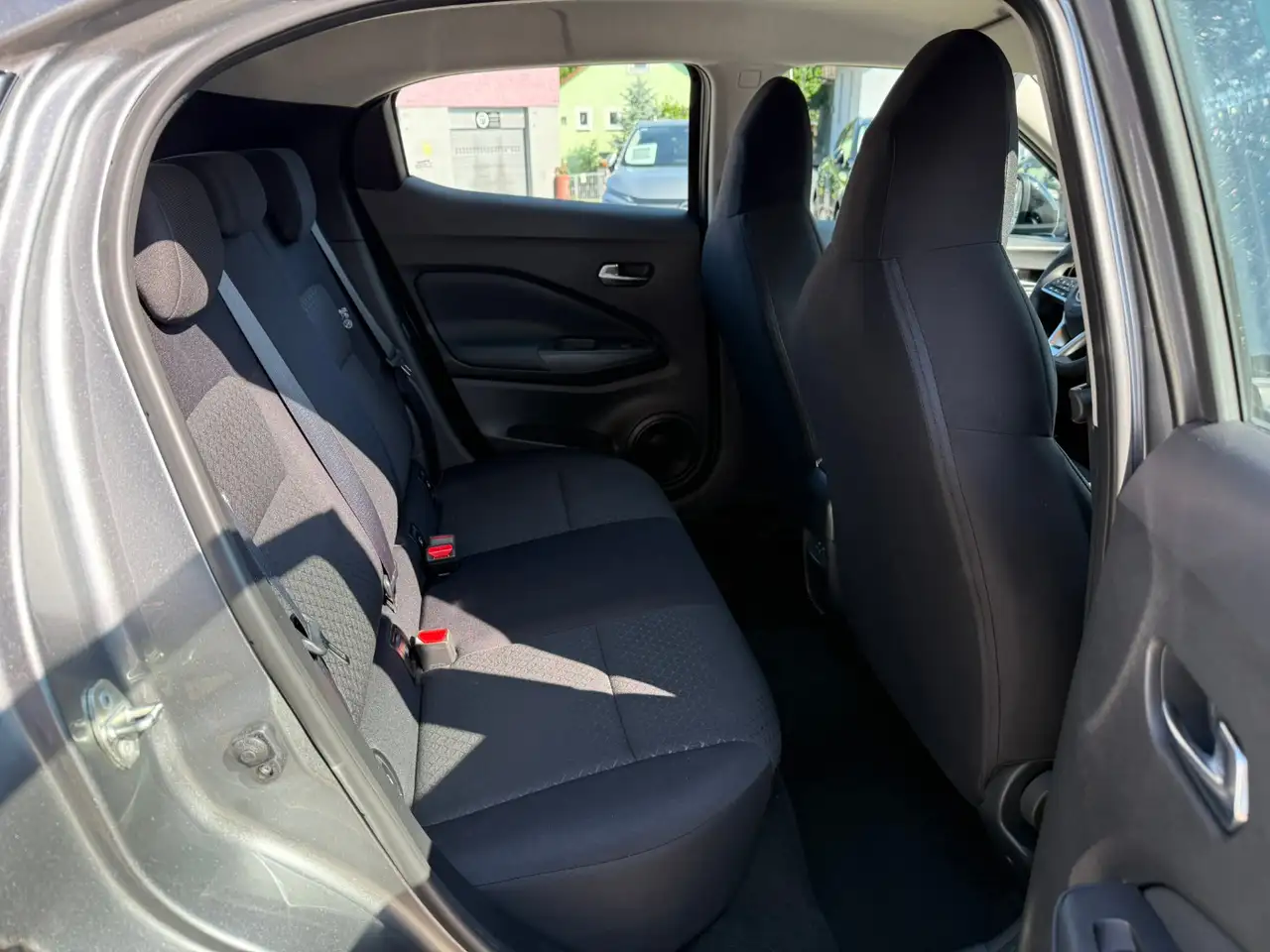 Nissan Juke 1.0 DIG-T Acenta Navi Winter Sitzheizung 3