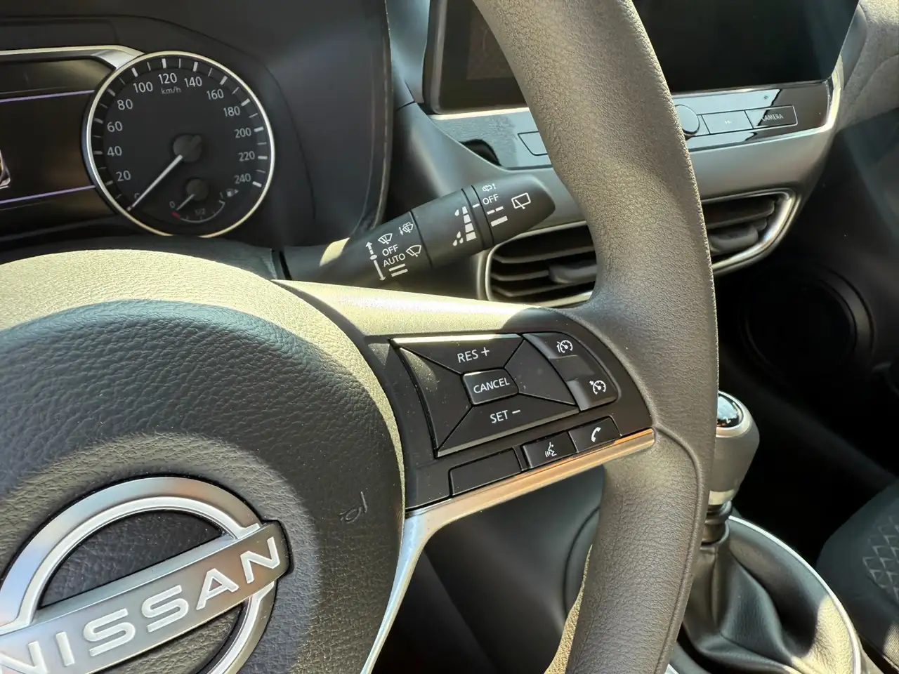 Nissan Juke 1.0 DIG-T Acenta Navi Winter Sitzheizung 11