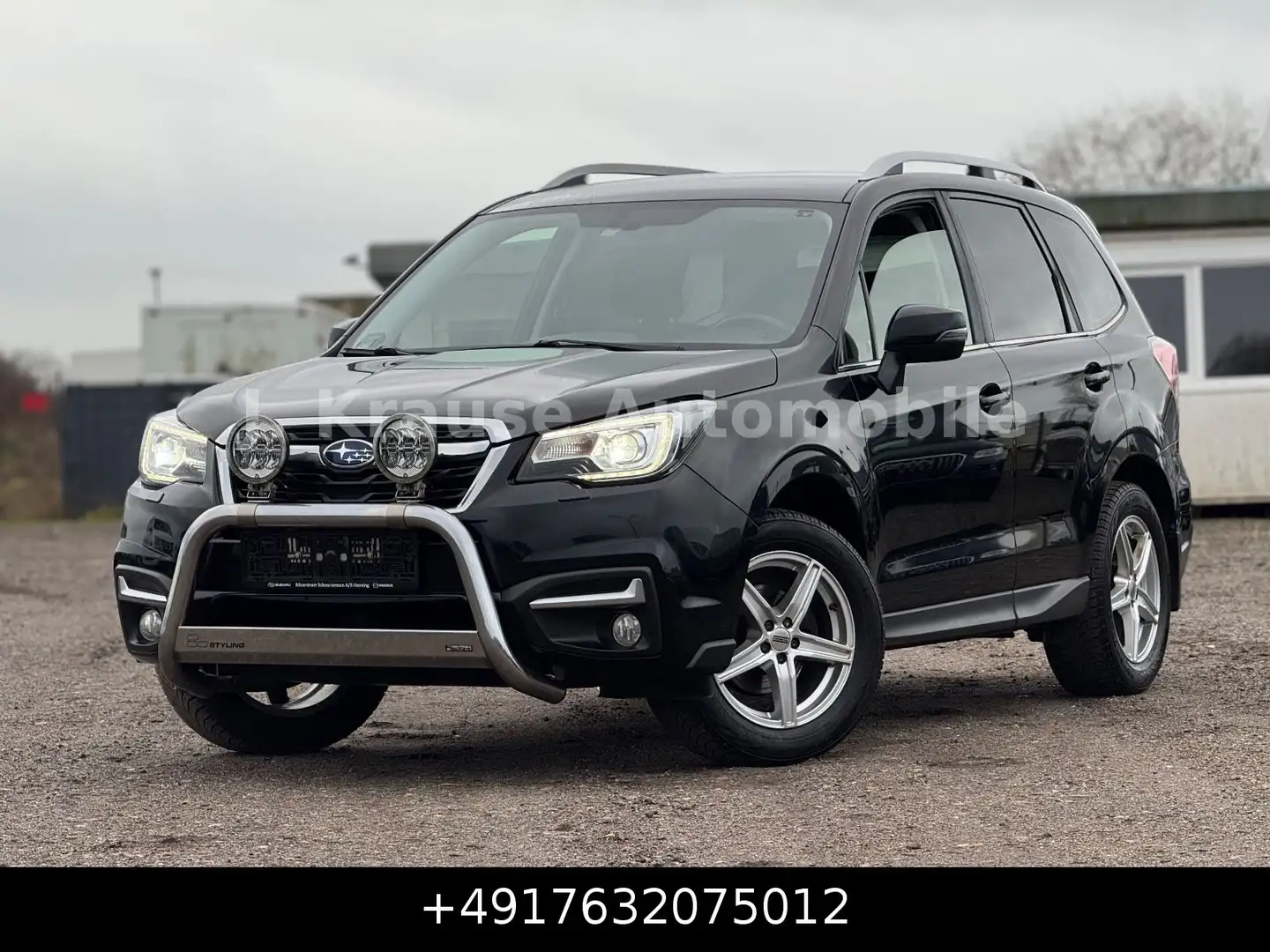 Subaru Forester 2.0i XS AWD Aut LED 4xShz AHK 8xAlu Kam Schwarz - 1