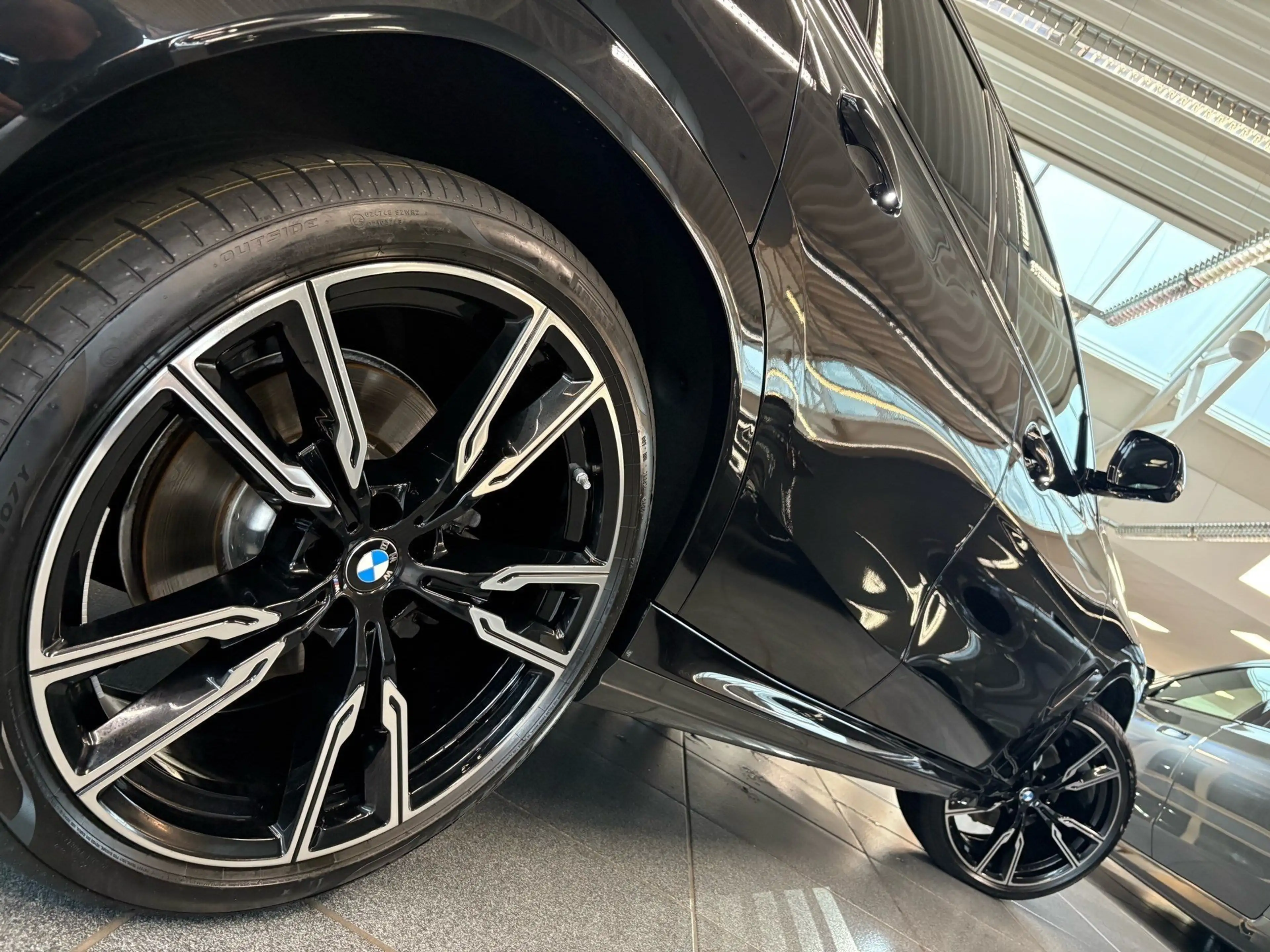BMW X6 xDrive30d M Sport DA/PA Prof HuD AHK H/K 22" LMR — photo 3