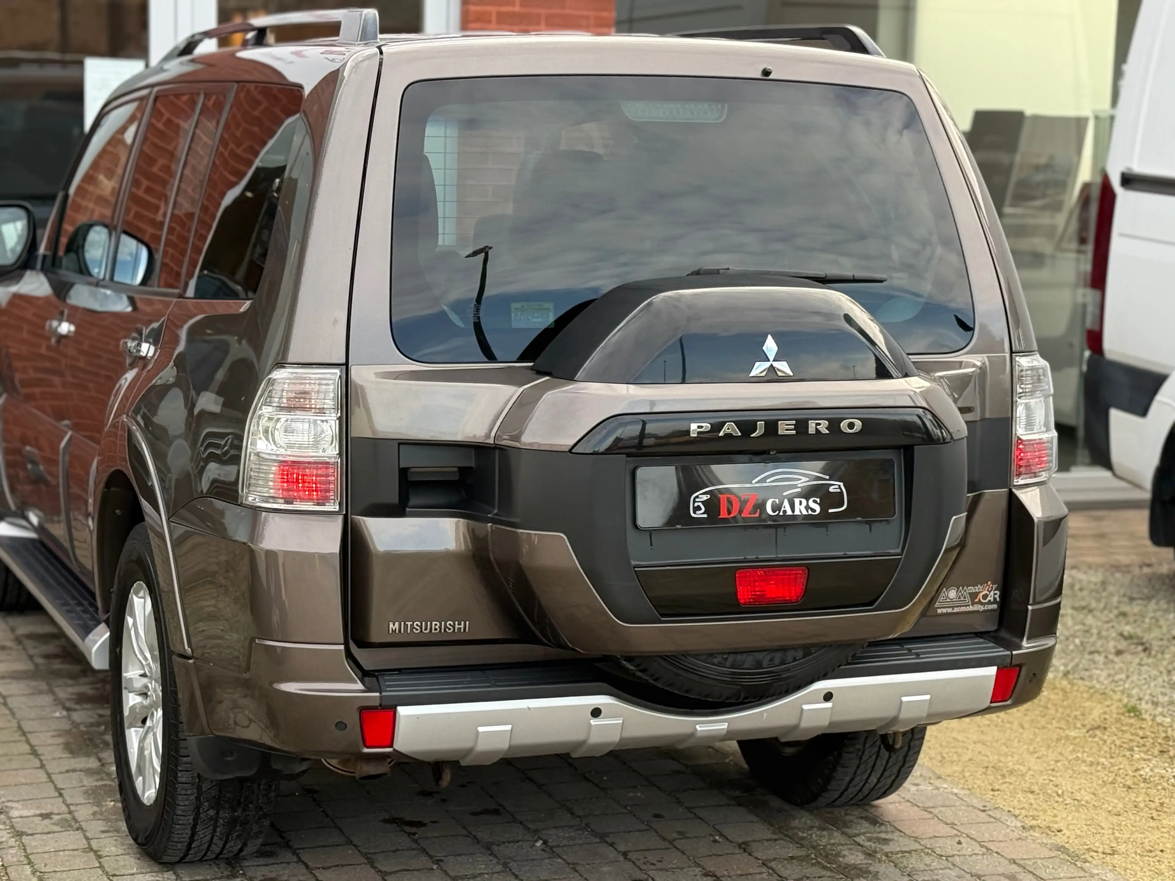 Mitsubishi Pajero 4X4 3.2D 200PK |✅NAVI | CAMERA | LEDER |OPEN DAK — photo 9