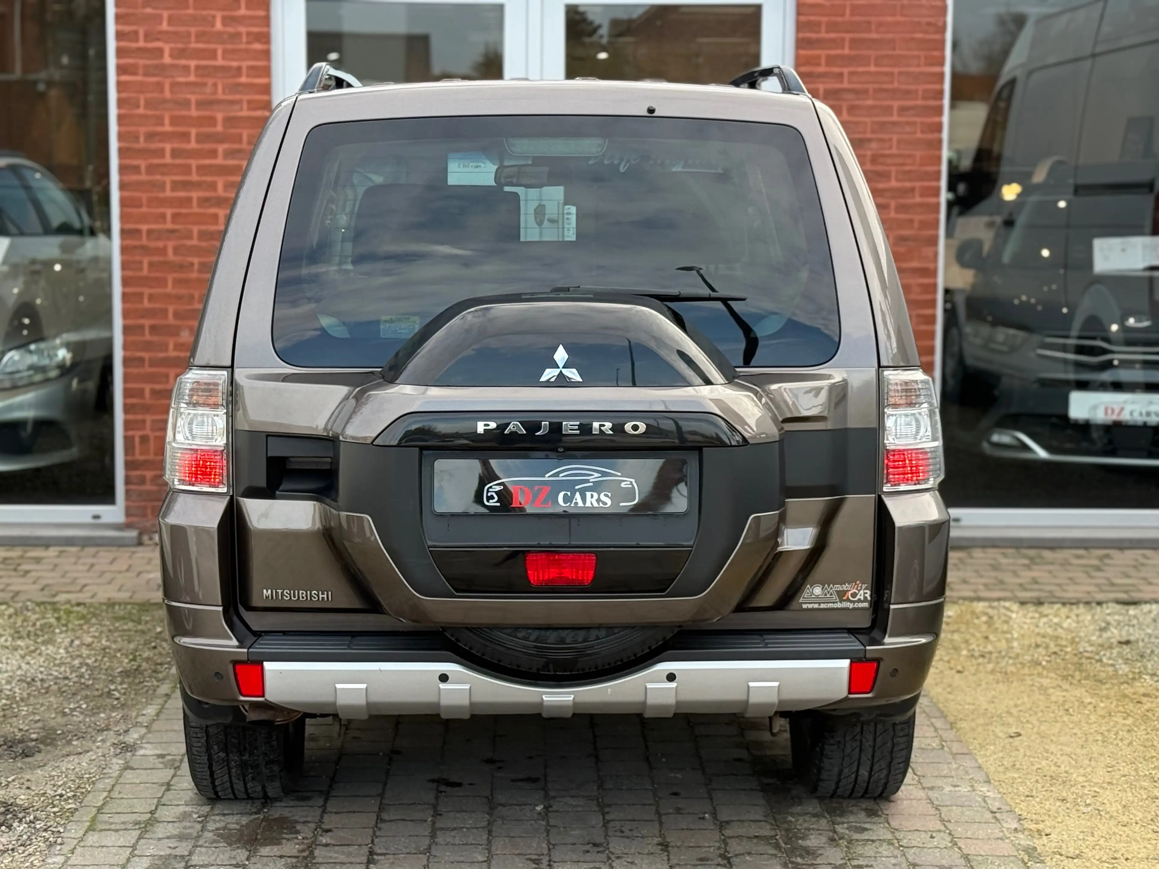 Mitsubishi Pajero 4X4 3.2D 200PK |✅NAVI | CAMERA | LEDER |OPEN DAK — photo 7