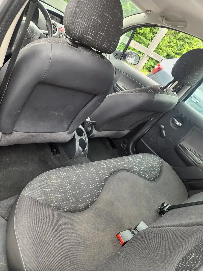 Citroen C3 1.1i Tentation - 2