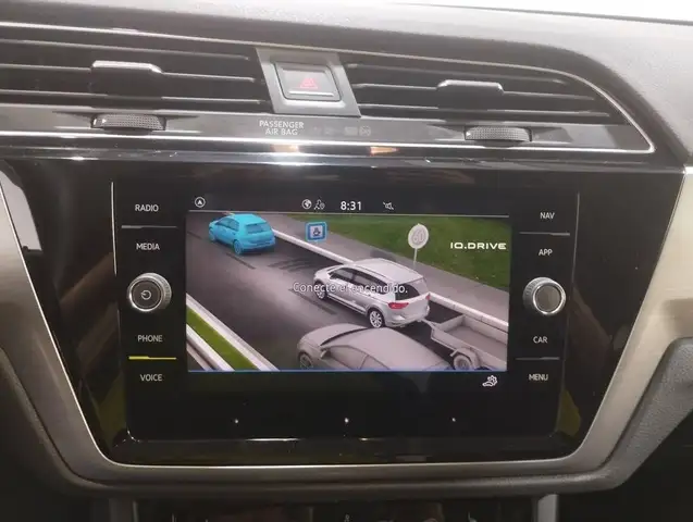 Volkswagen Touran view 15