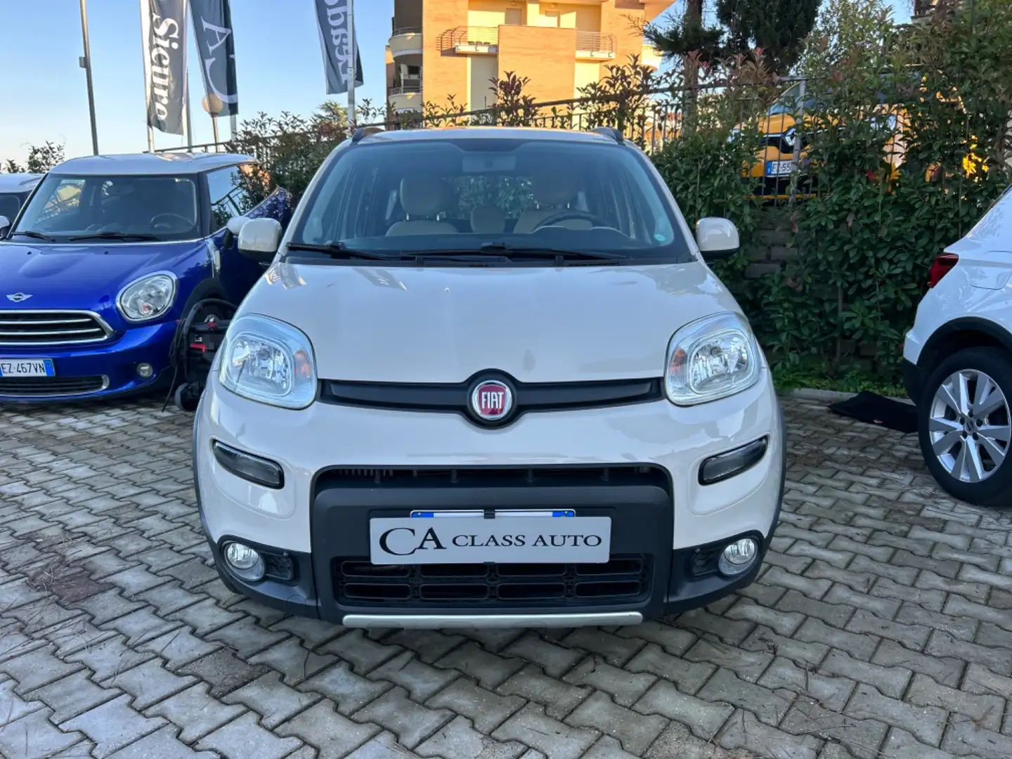 Fiat Panda Panda 0.9 TwinAir Turbo Natural Power Trekking Beige - 2