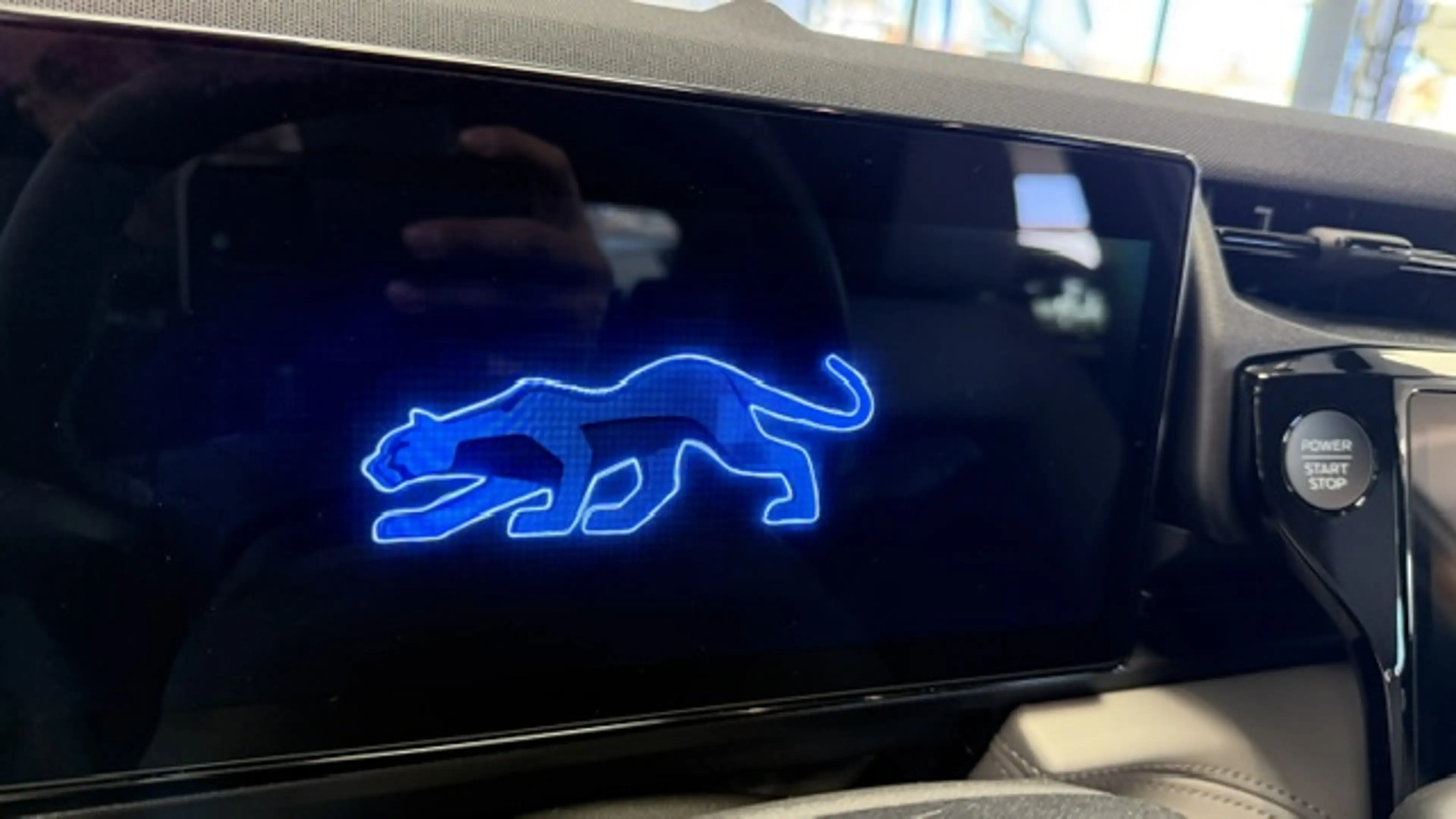Ford Puma Gen-E Premium 46,8kWh — photo 10