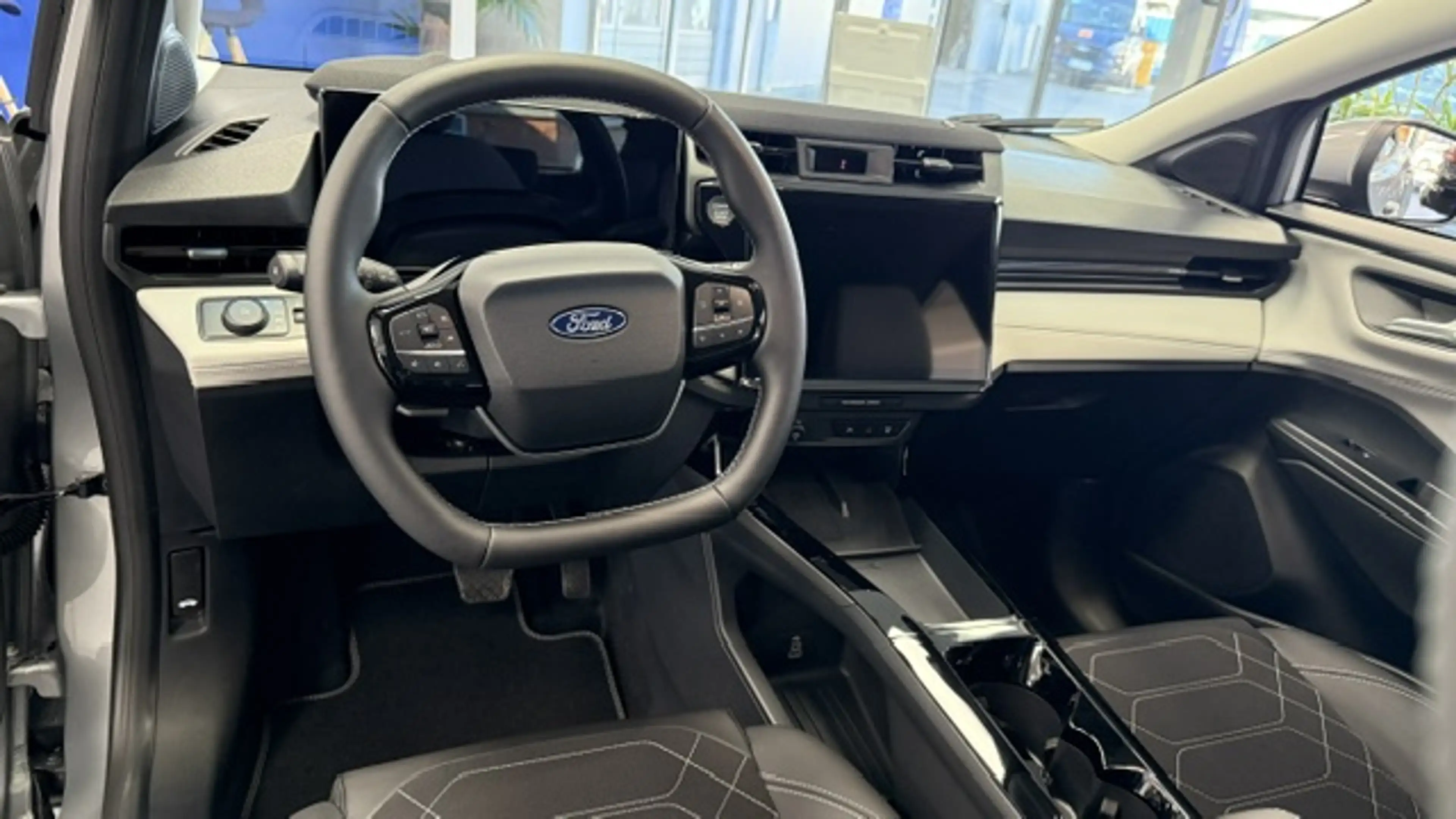 Ford Puma Gen-E Premium 46,8kWh — photo 6