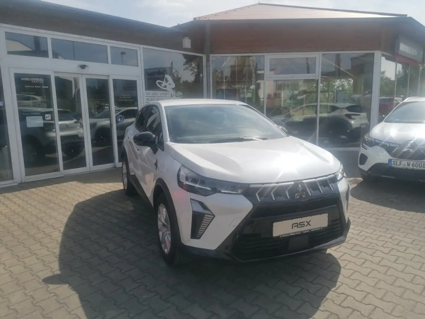 Mitsubishi ASX BASIS 1.0 T-Benziner 6-Gang Weiß - 2