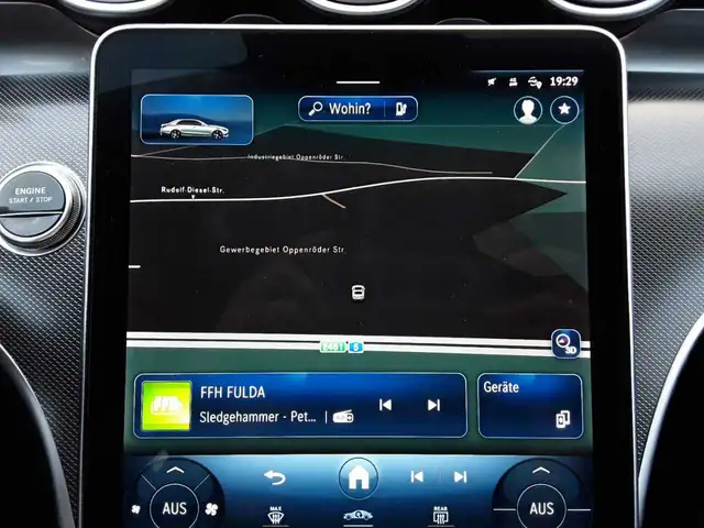 Mercedes-Benz C-Class view 12