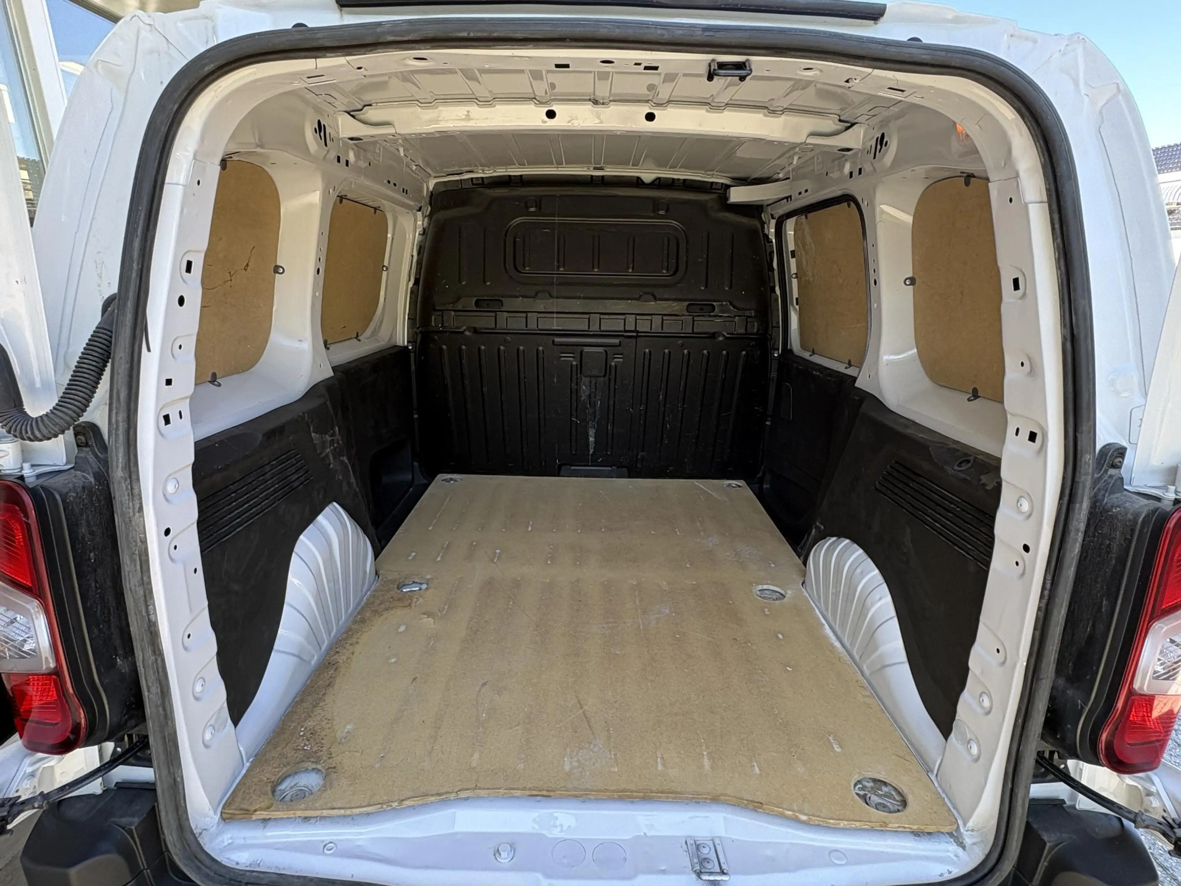 Opel Combo 1.5 BlueHDi 100 S&S L1 | Apple Carplay/Android Aut — photo 9