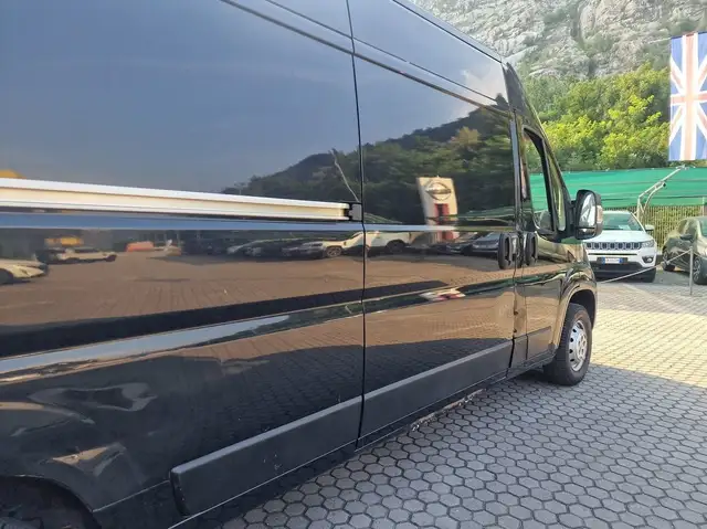Peugeot Boxer view 11