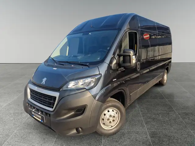 2020 Peugeot Boxer in Black for sale