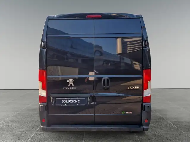 Peugeot Boxer view 7