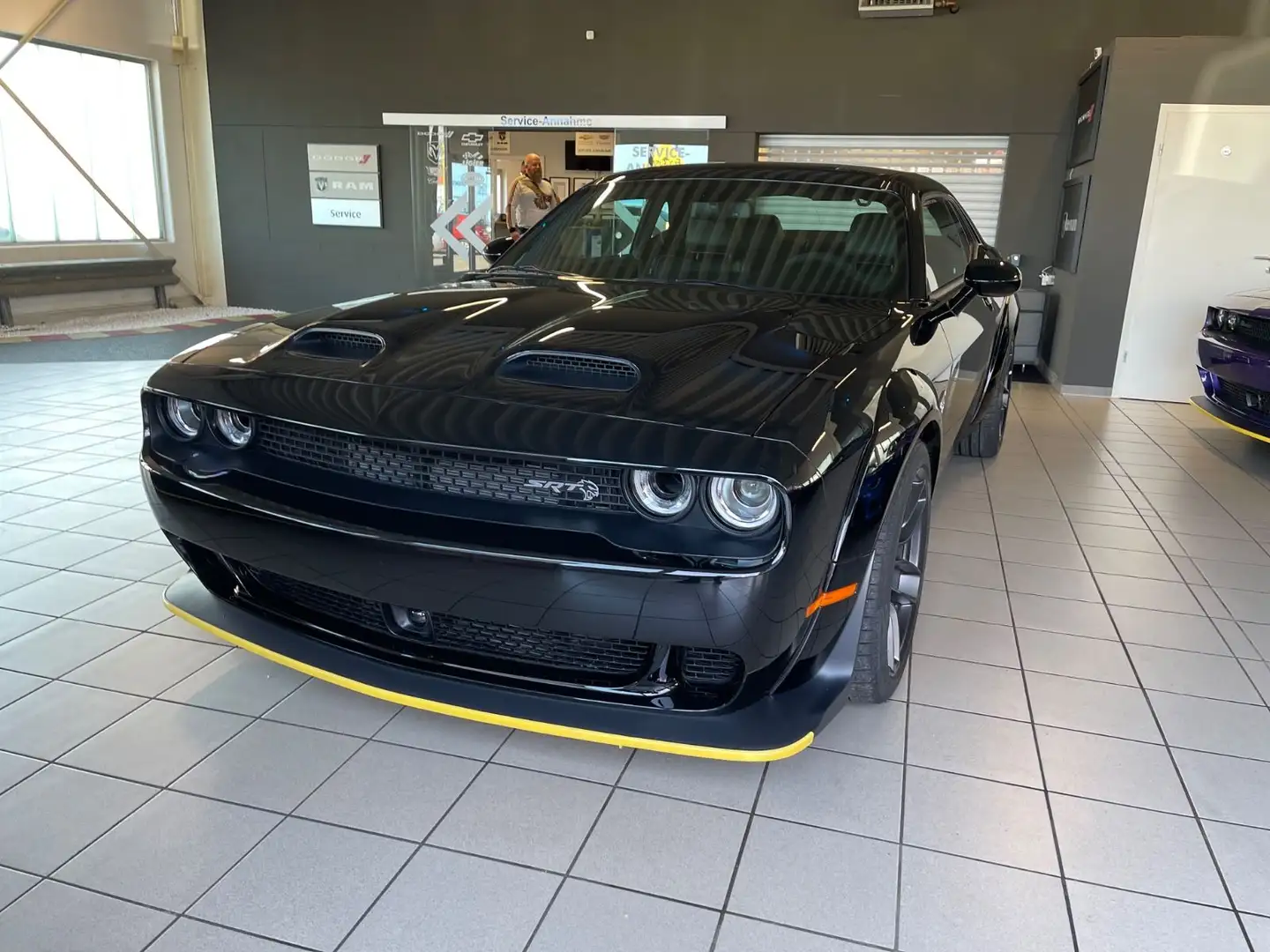 Dodge Challenger Hellcat Widebody 2023 *Jailbreak* Чёрный - 1