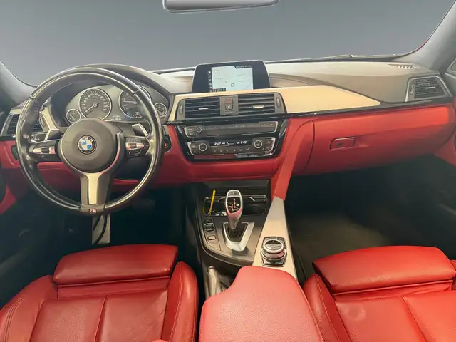 BMW 4 Series view 11