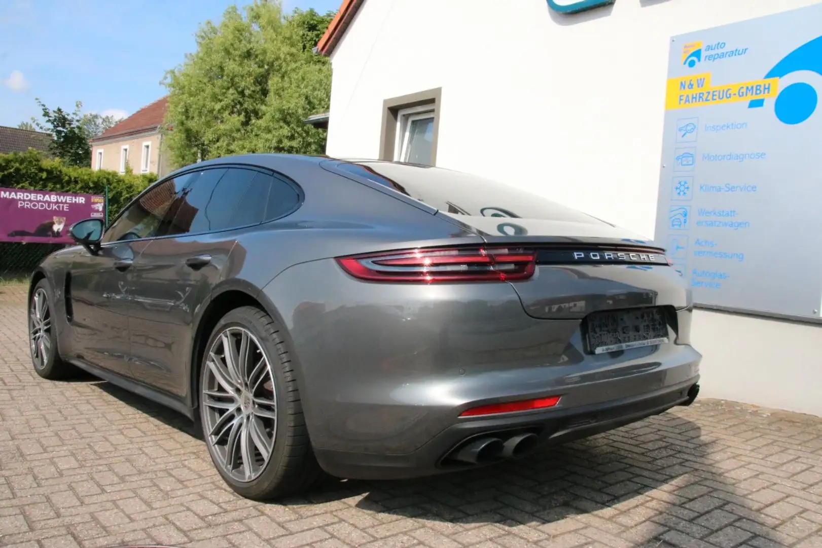 Porsche Panamera 4 S  Vierradl Chrono Luft Masage Pano Grau - 2