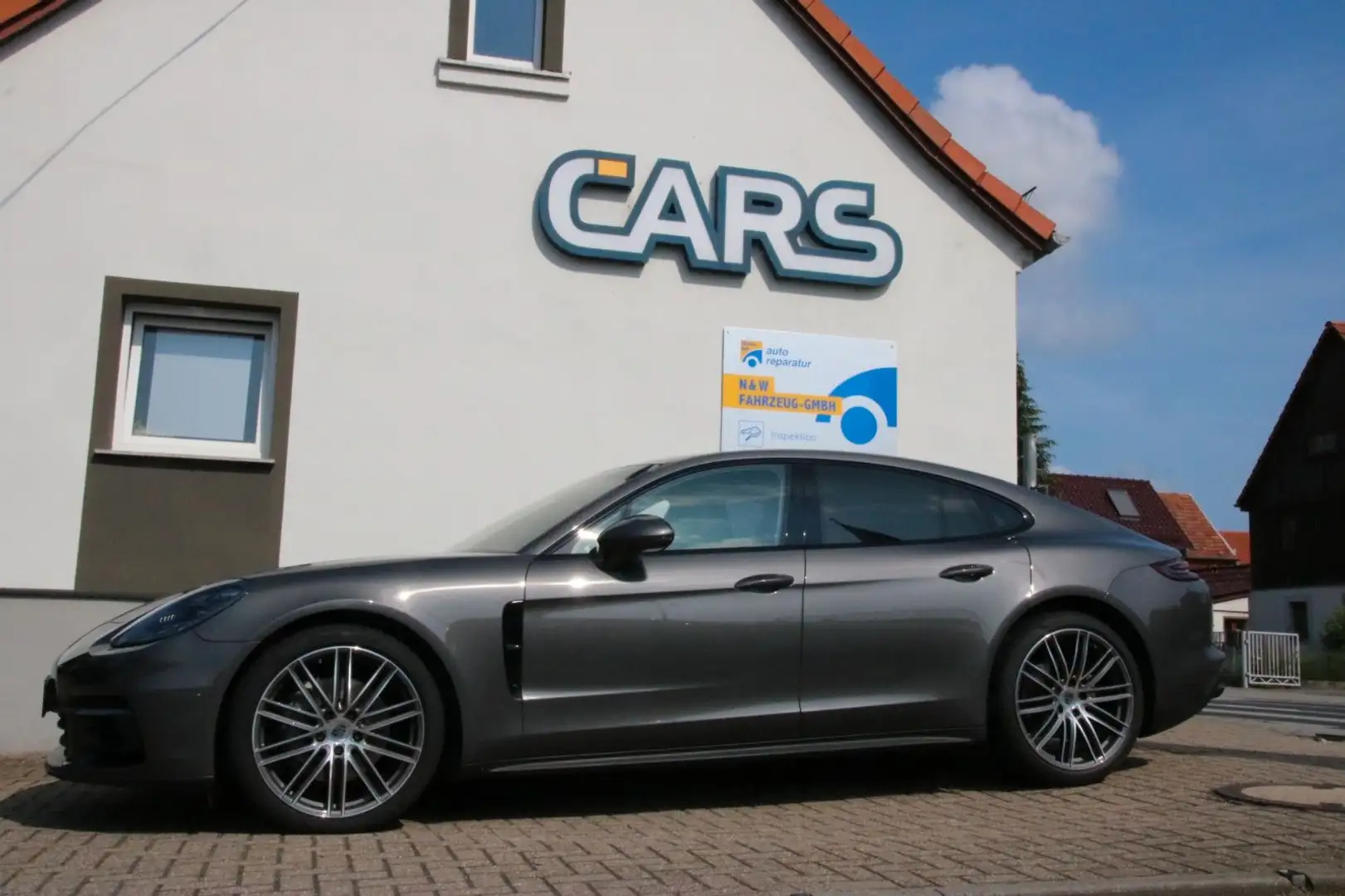 Porsche Panamera 4 S  Vierradl Chrono Luft Masage Pano Grau - 1