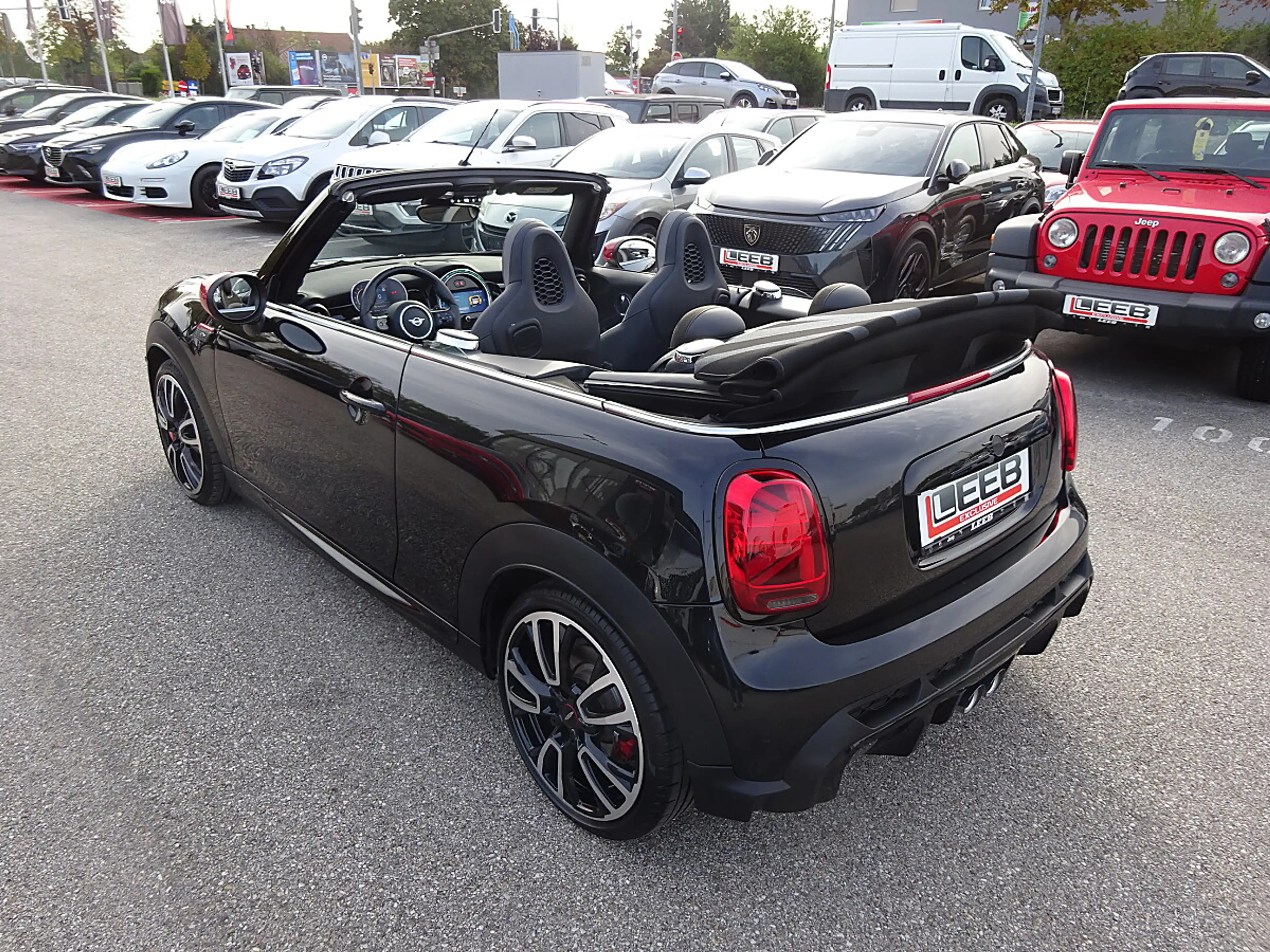 MINI John Cooper Works Cabrio MINI John Cooper Works Cabrio Aut. — photo 13