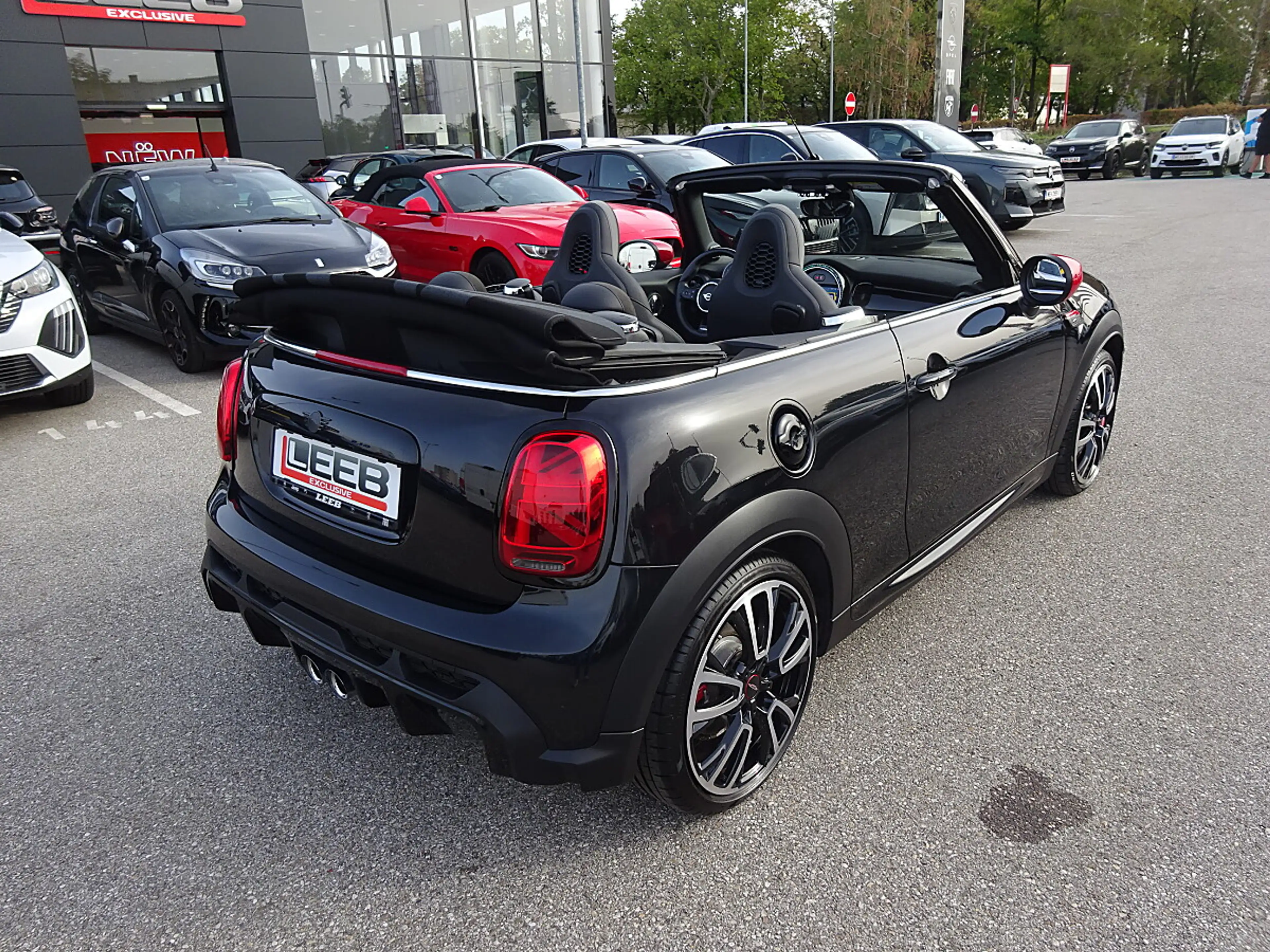 MINI John Cooper Works Cabrio MINI John Cooper Works Cabrio Aut. — photo 15