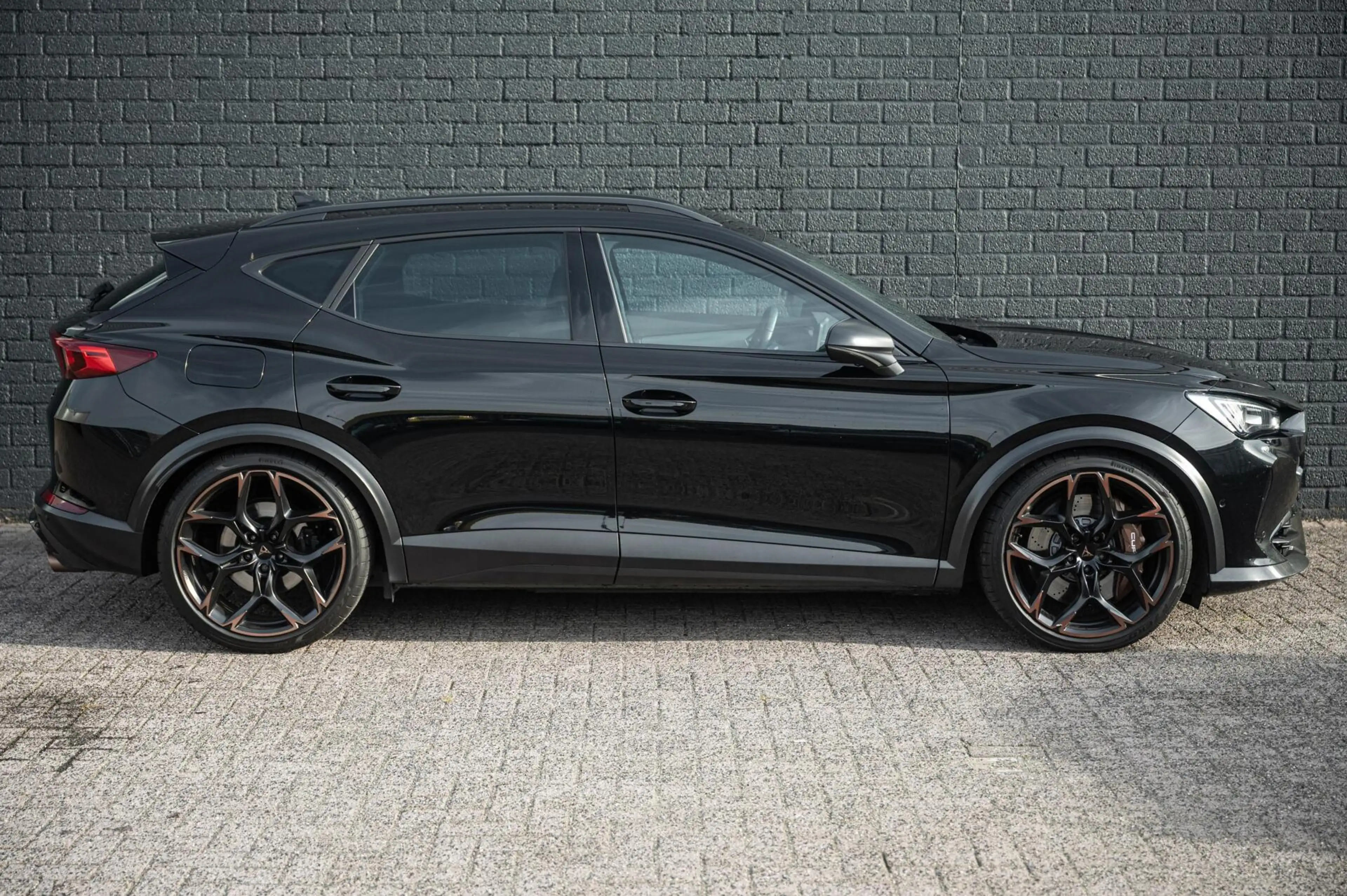 CUPRA Formentor VZ5 2.5 TSI SCHAALSTOELEN CAMERA BEATS ACC — photo 8