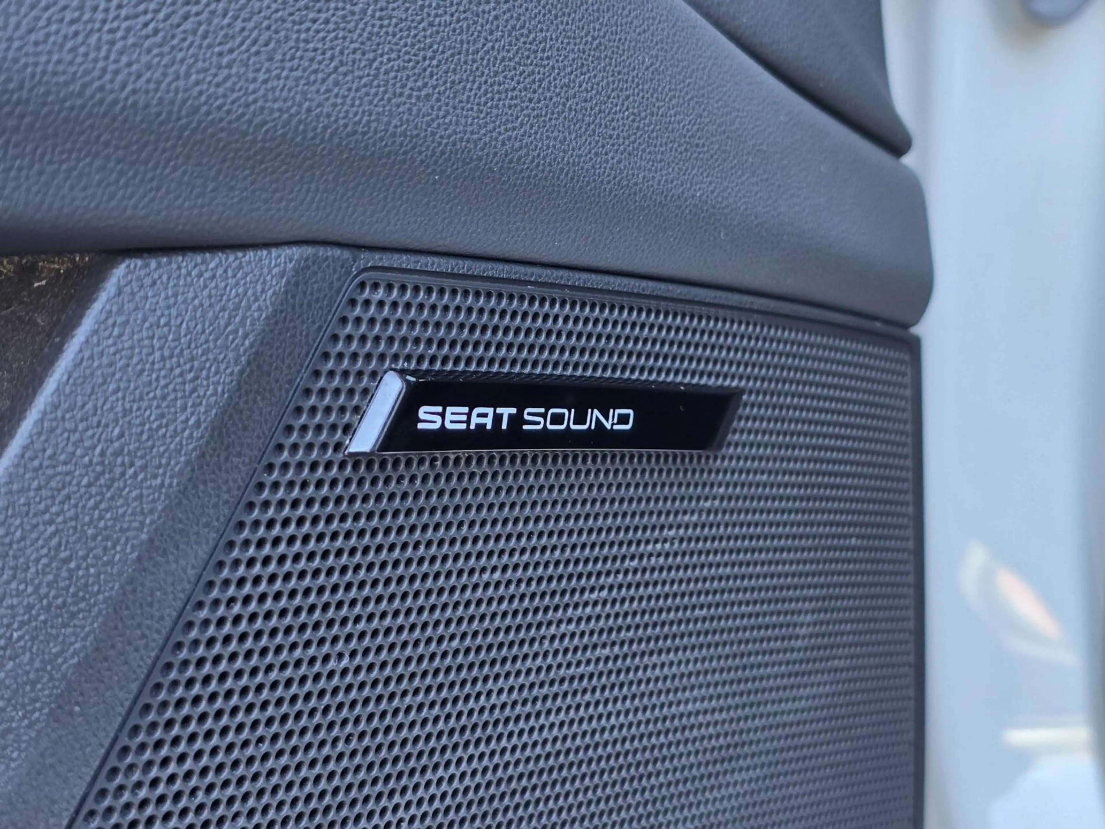 SEAT Leon 1.4 FR|CARPLAY|CRUISE|SEAT SOUND|STOELVERWARMING — photo 6