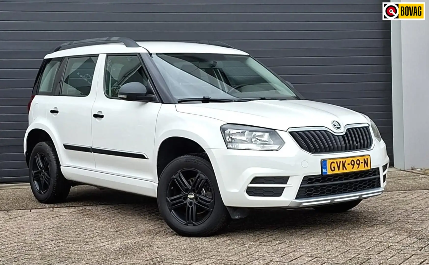 Skoda Yeti 1.2 TSI Active Plus Airco/PDC/Netjes/December2014 Wit - 1