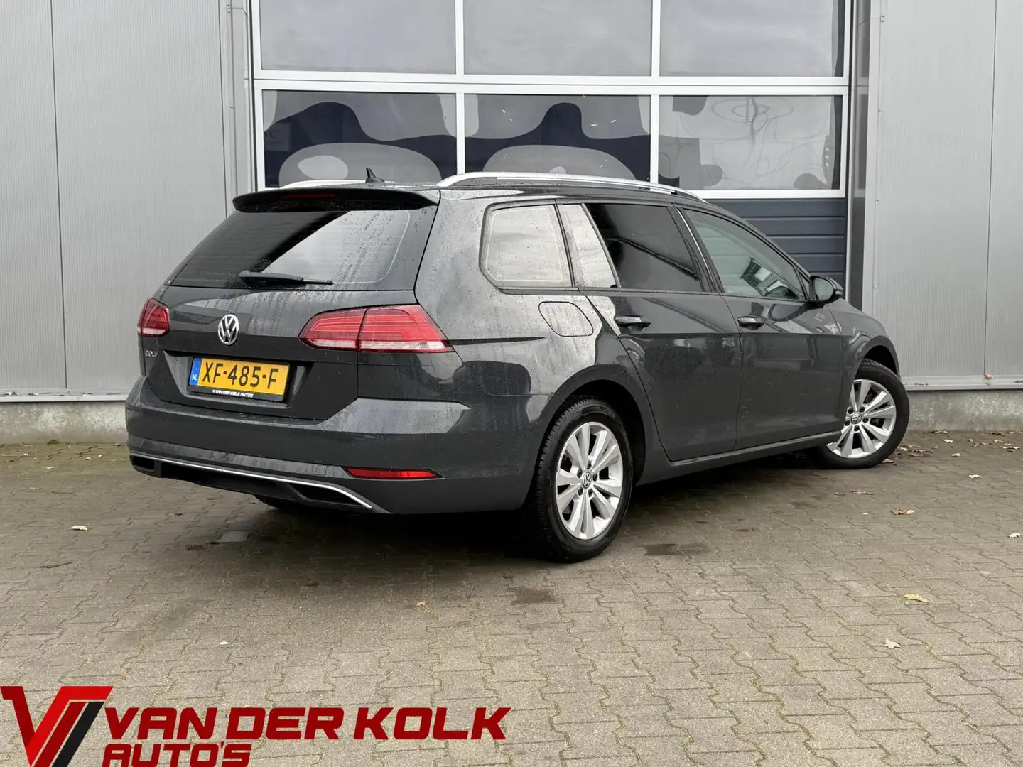 Volkswagen Golf Variant 1.6 TDI Comfortline Automaat Nieuwe D-Riem LED Car Grijs - 2