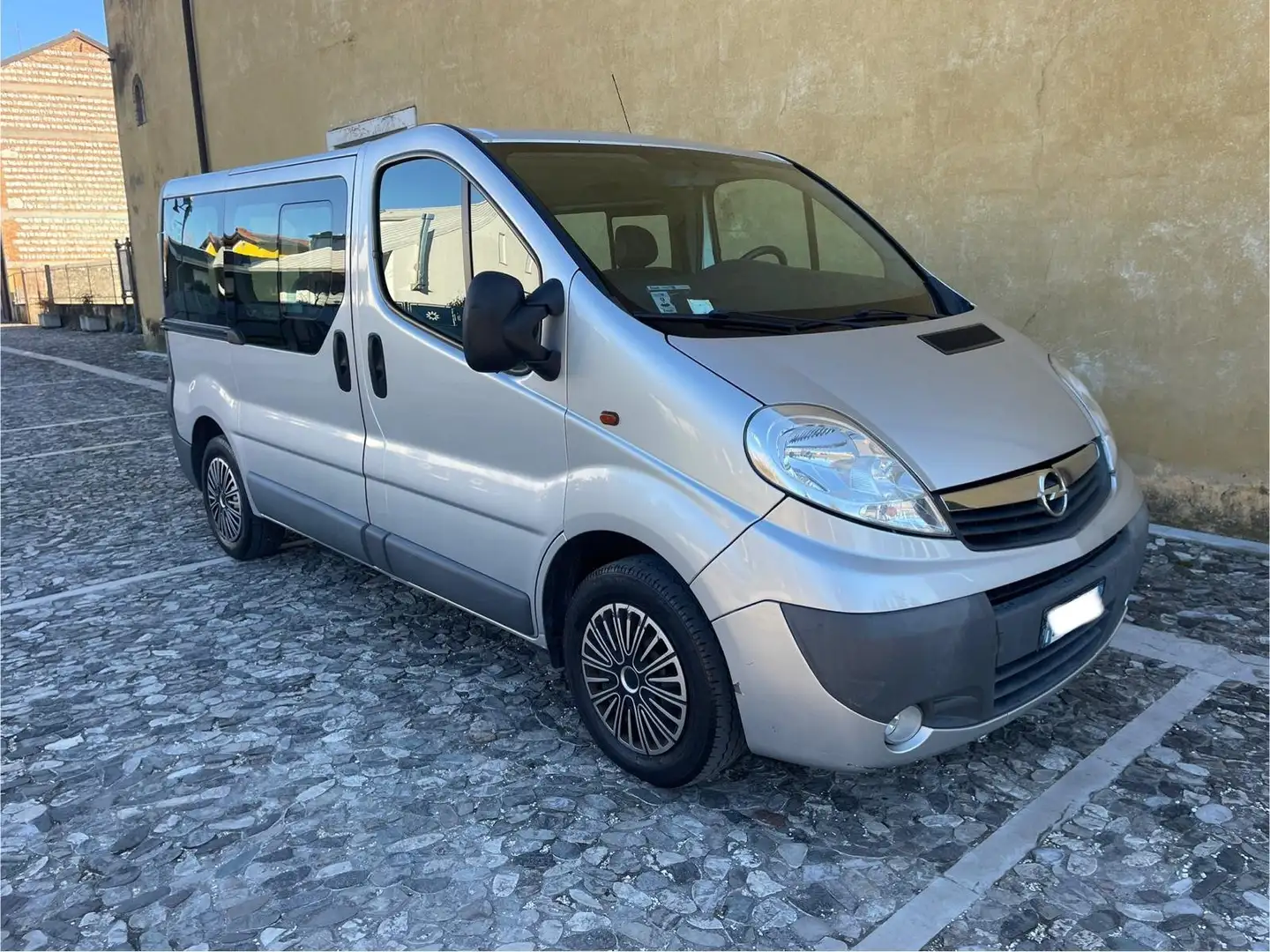 Opel Vivaro Serie 2 Argento - 1