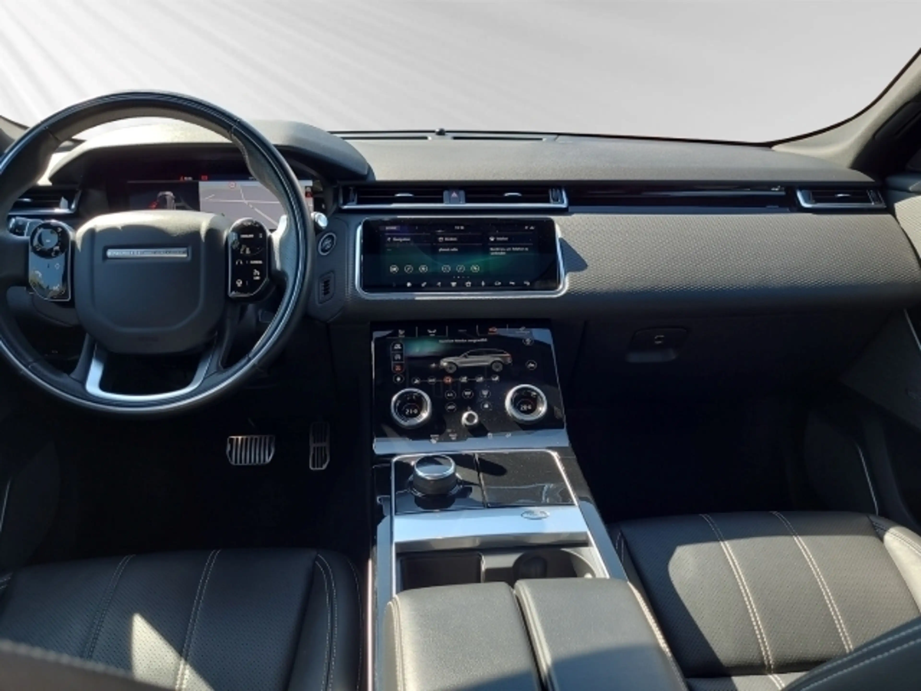 Land Rover Range Rover Velar D300 R-Dynamic SE — photo 9